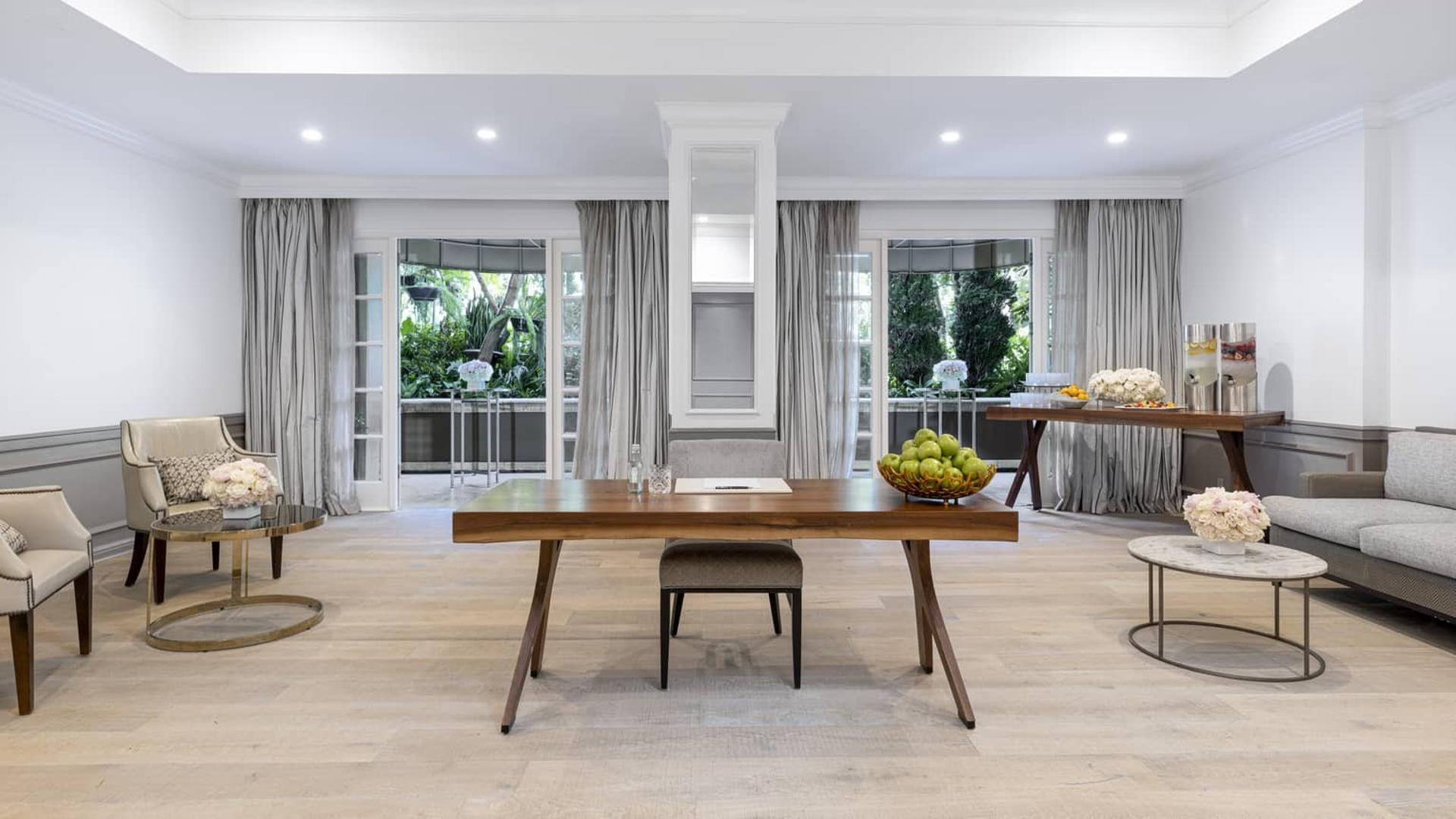 Linden Room