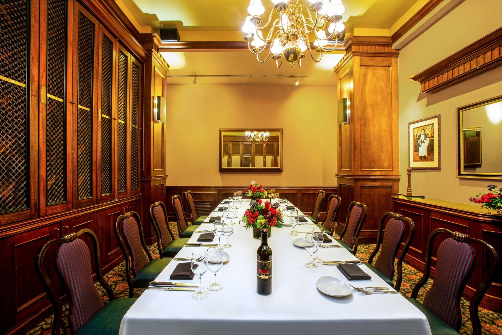 The Vintage Room