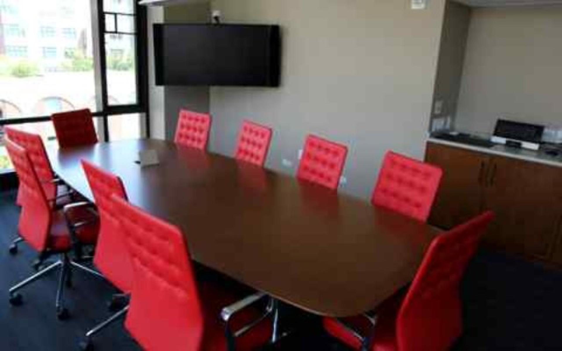 Golkin 330, Craven Family Study Room