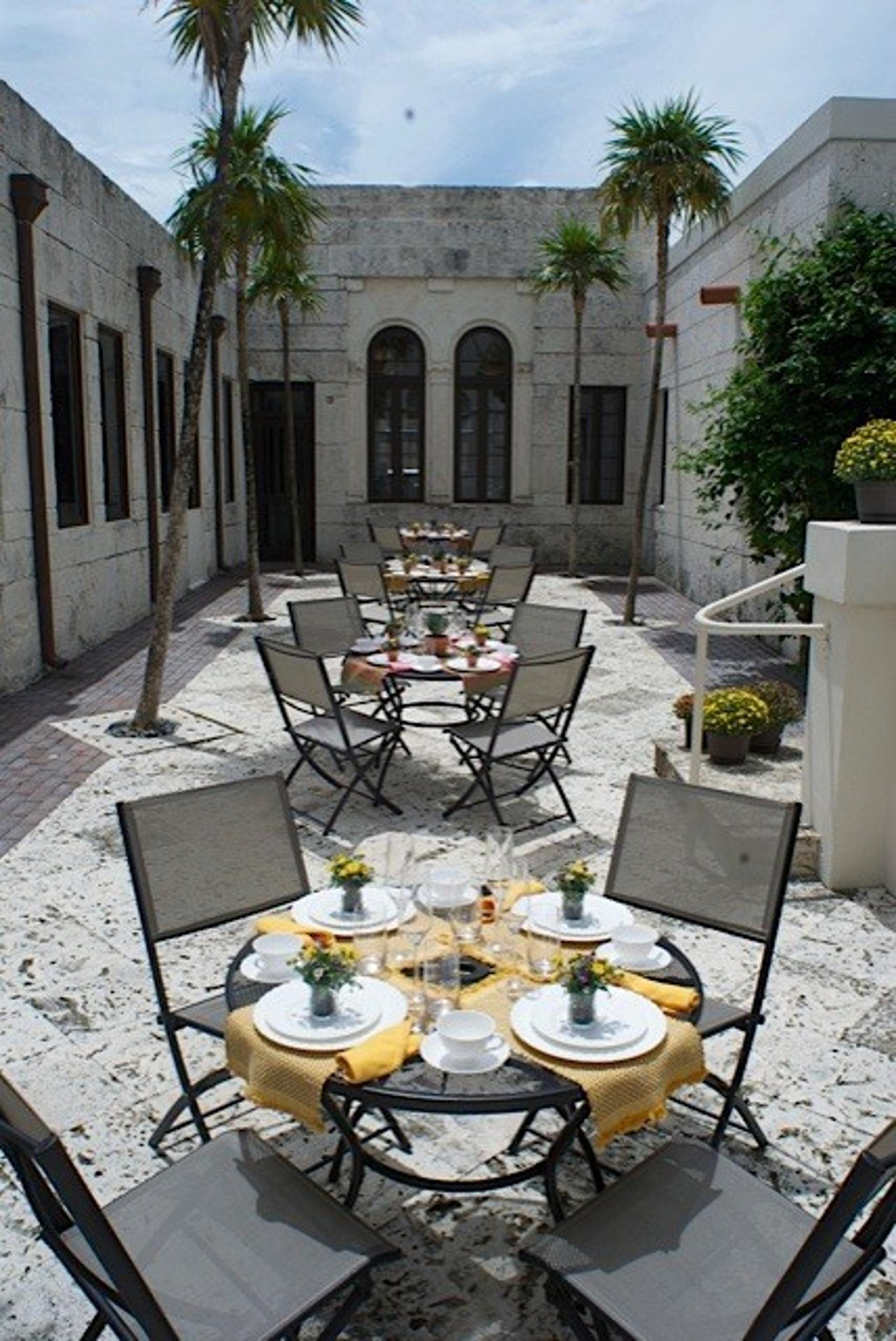 Courtyard (Open Air)