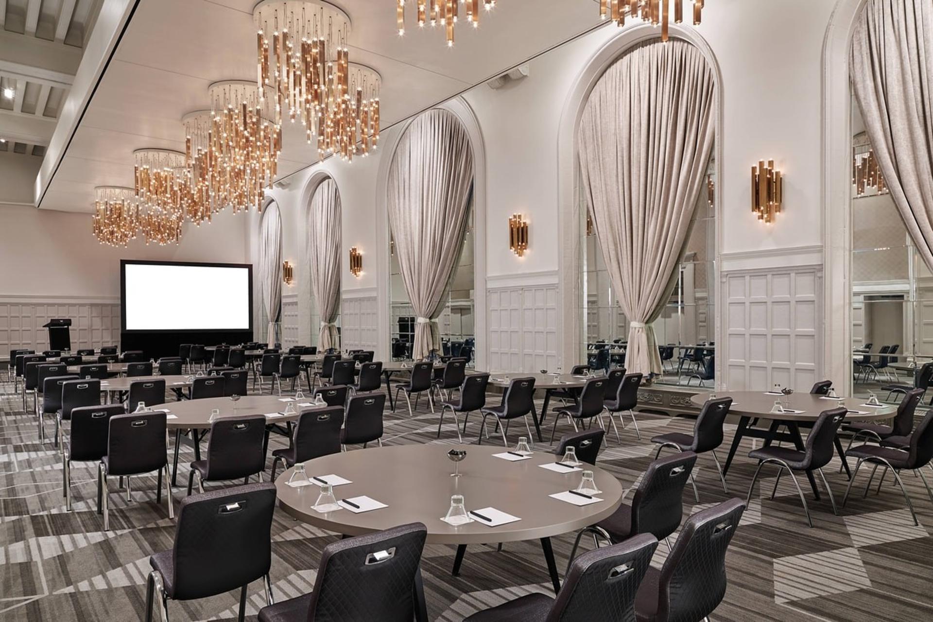 Great Room 1	