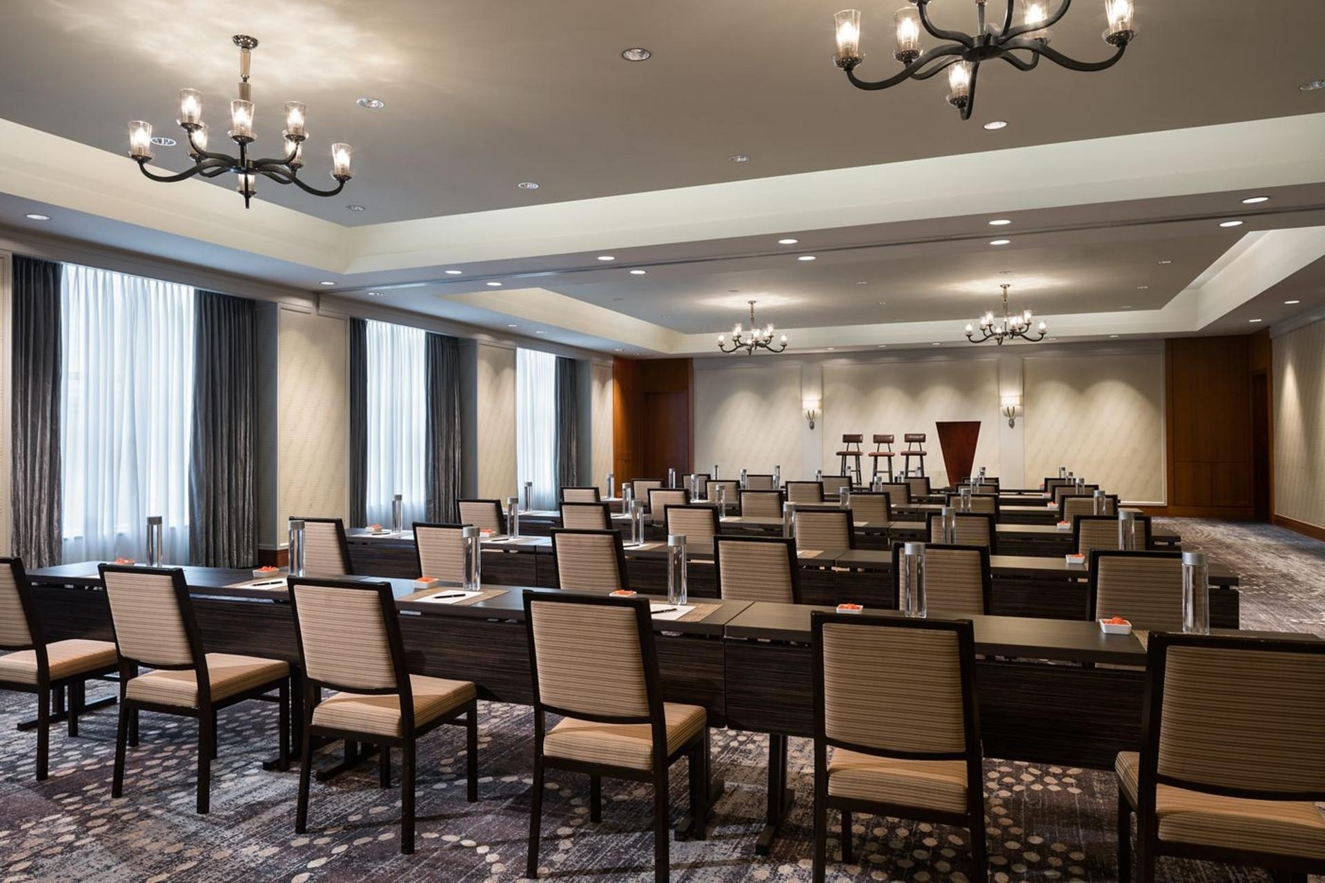 The Washington Salon II