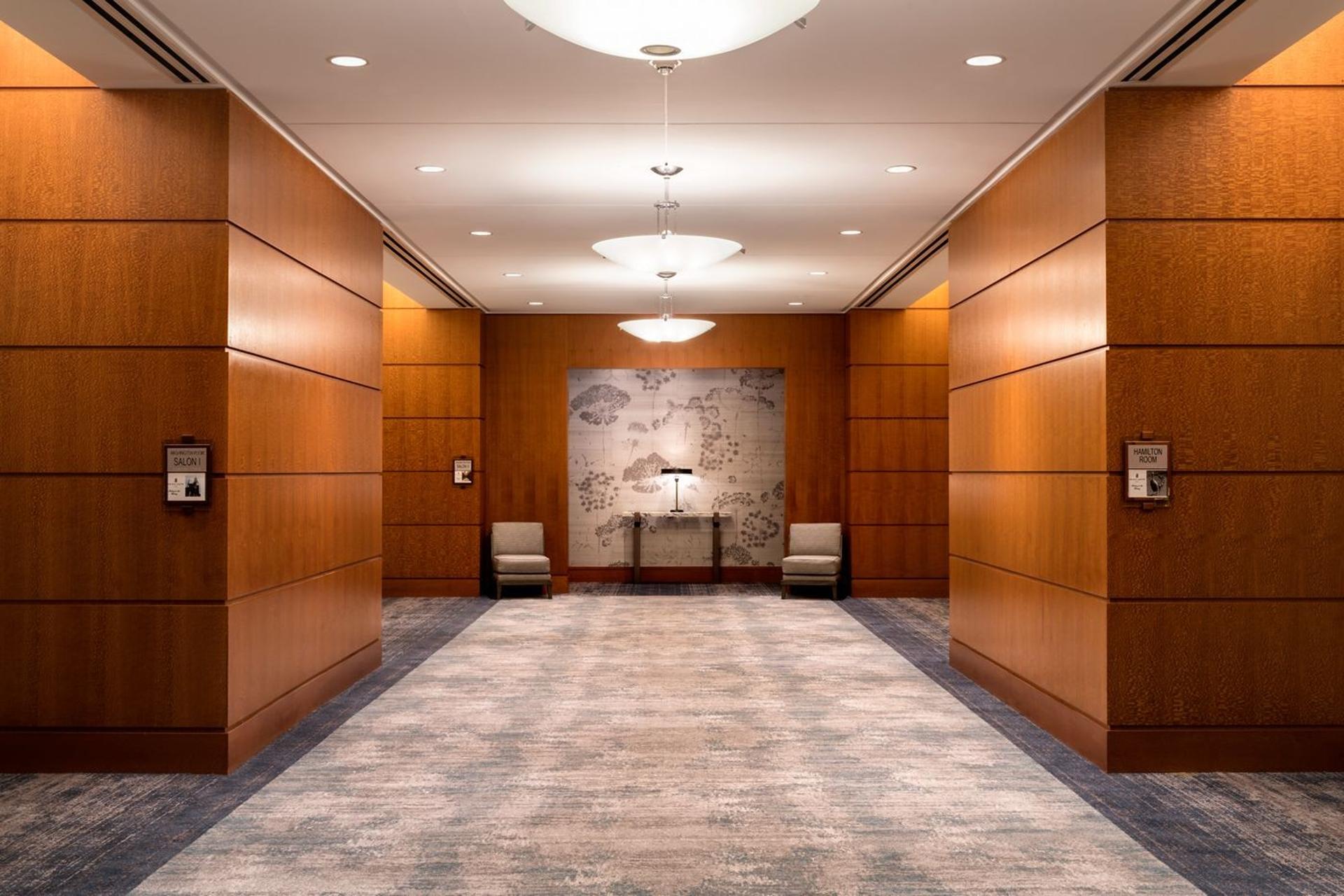 Washington Foyer