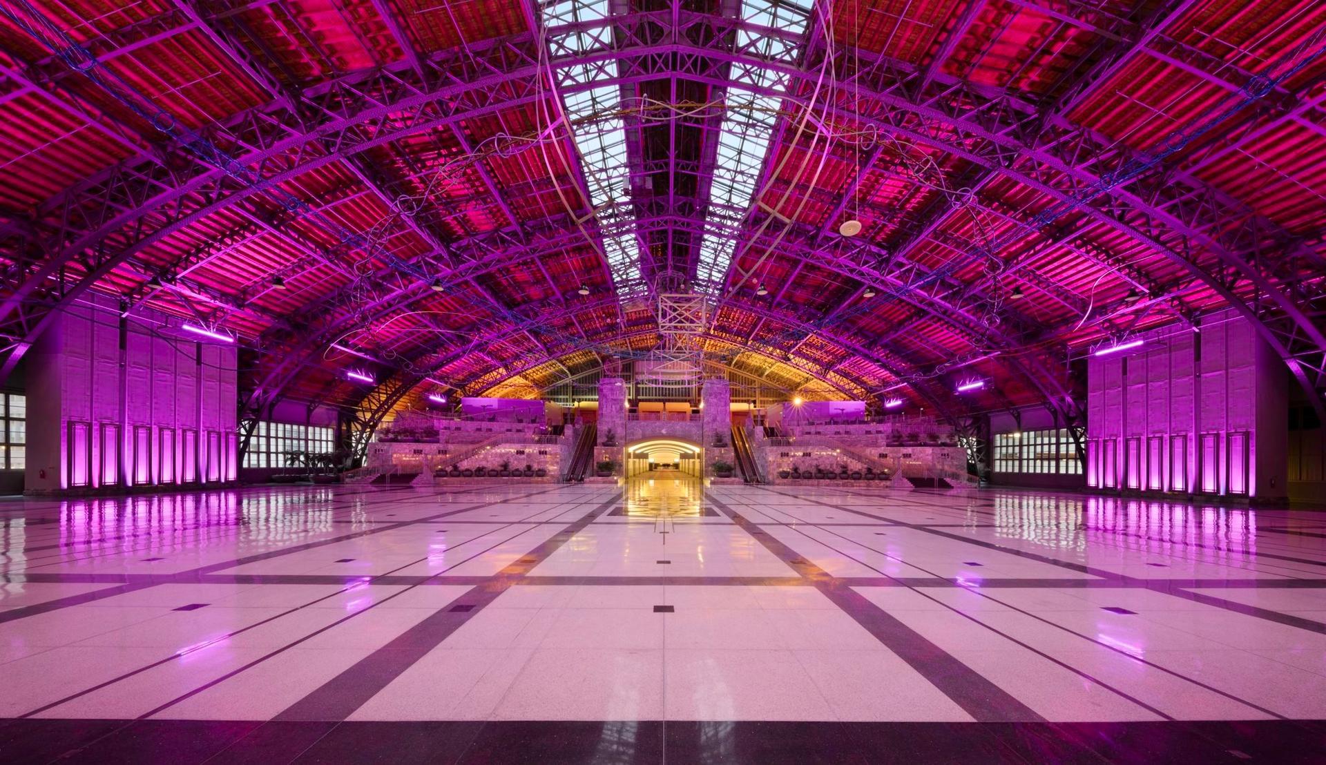  Grand Hall
