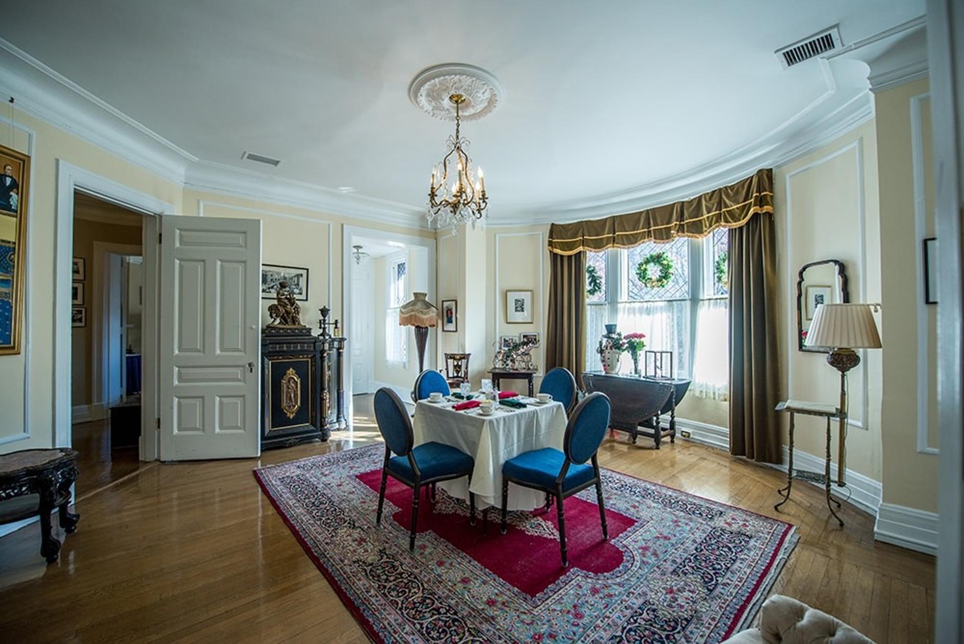 1870 Room
