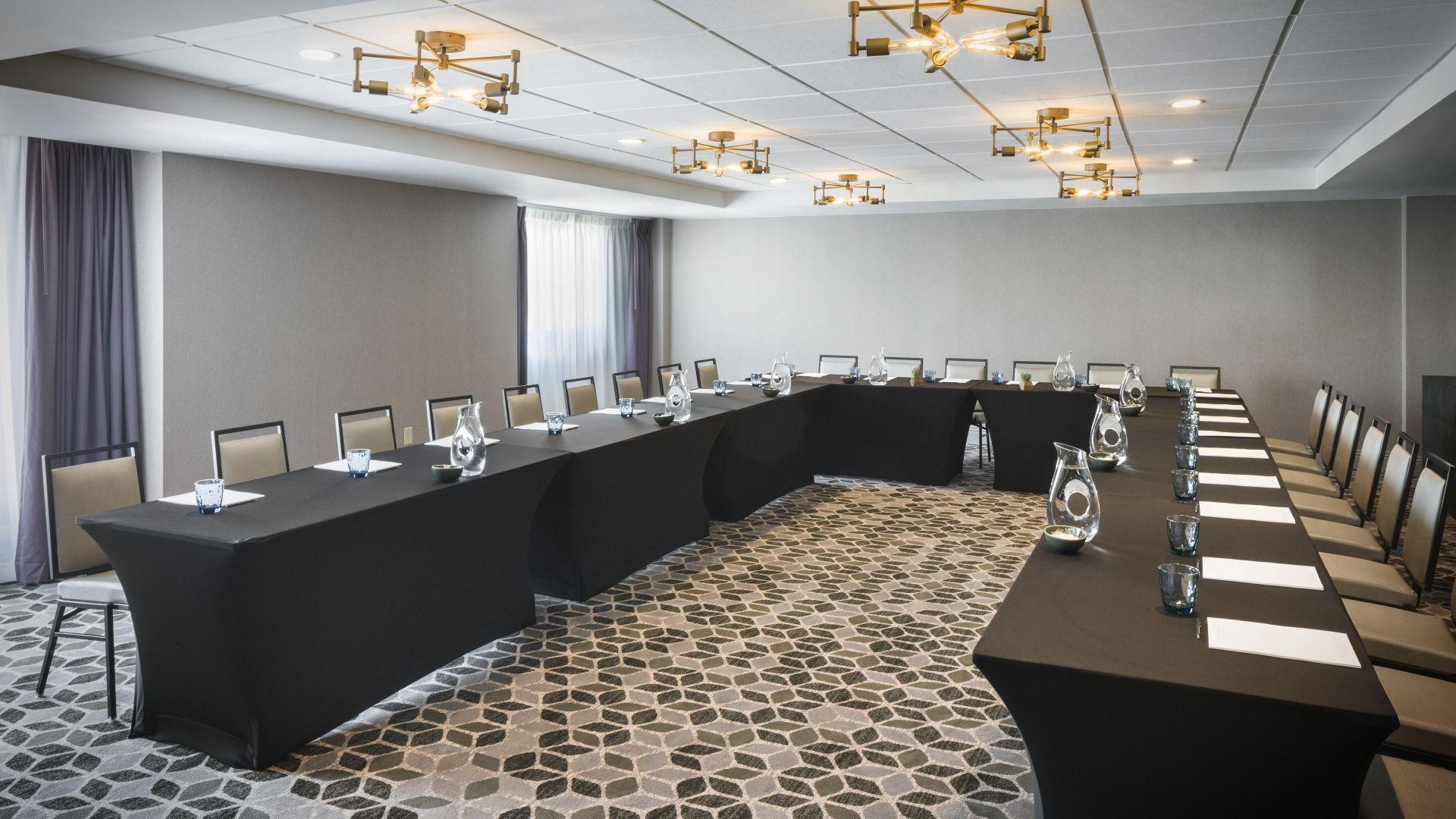 Gaston Room	