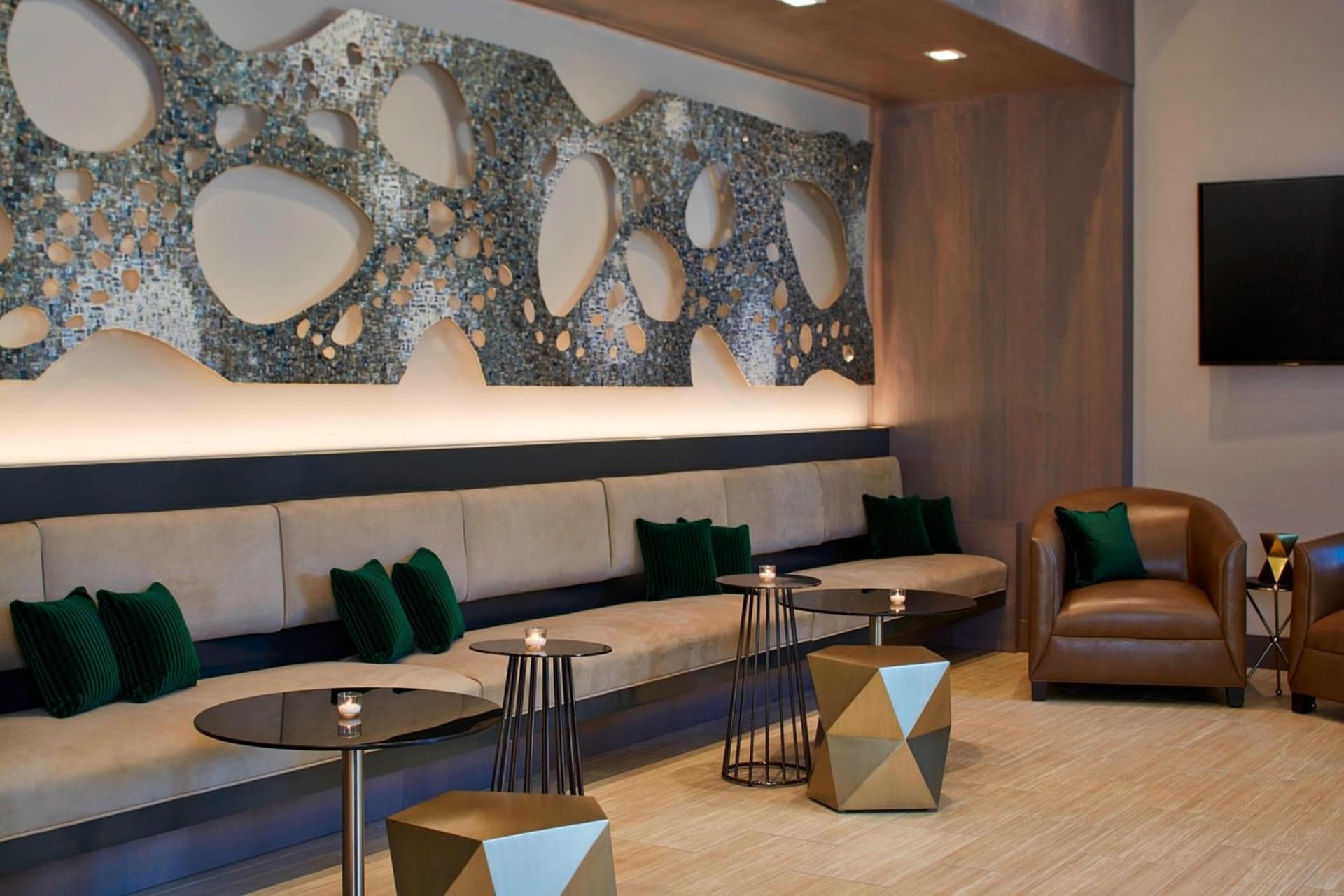 Private Dining Room	
