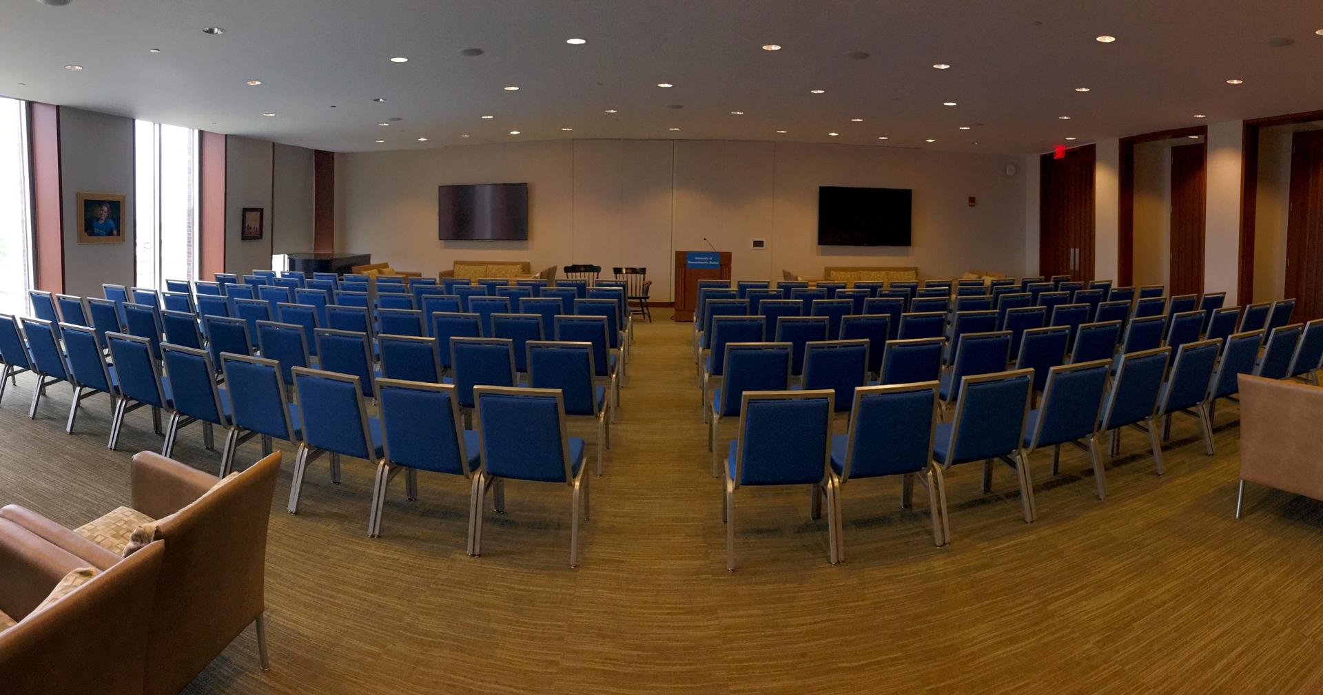 Alumni Lounge (U02-2551)