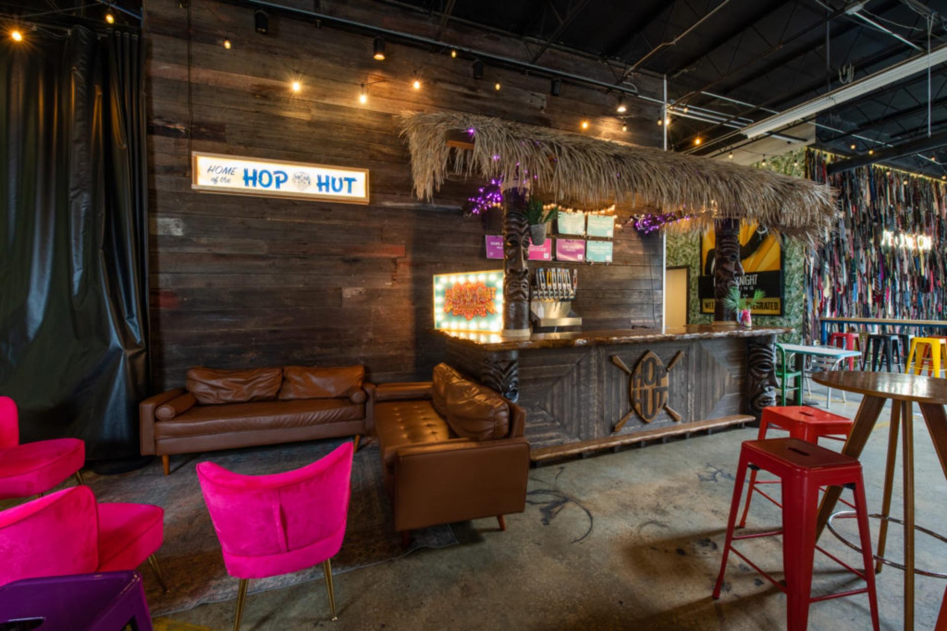 Hop Hut Bar
