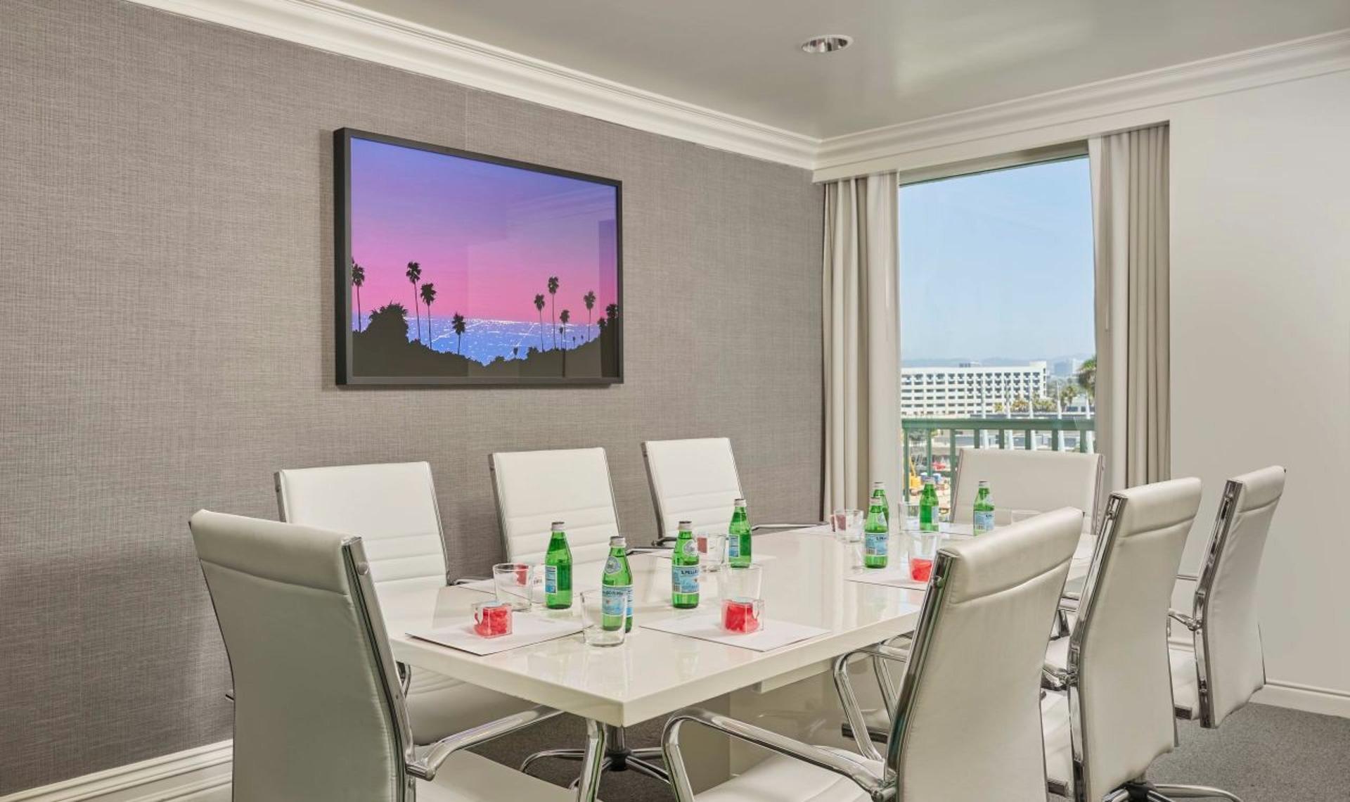Vantage Boardroom