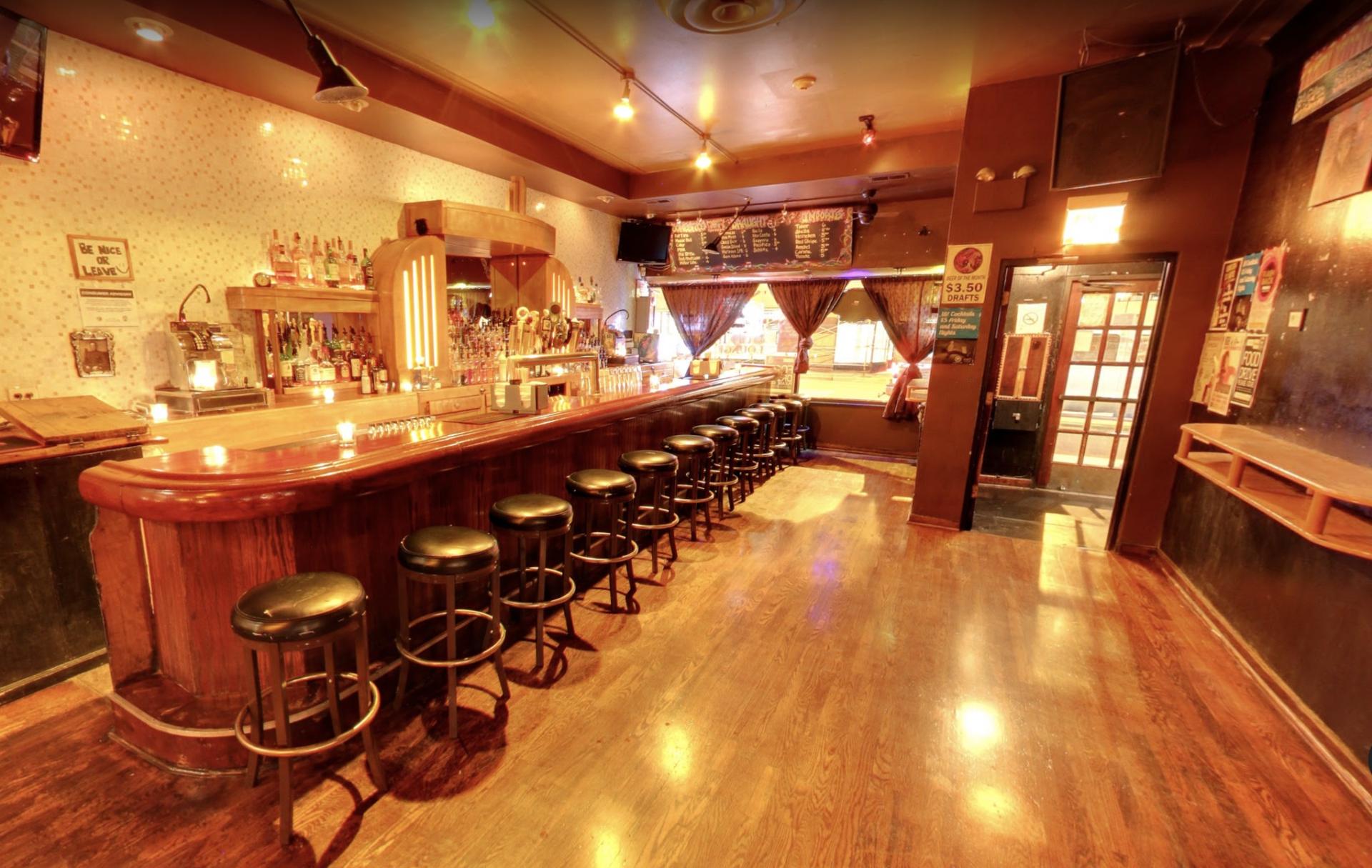 Subt Lounge