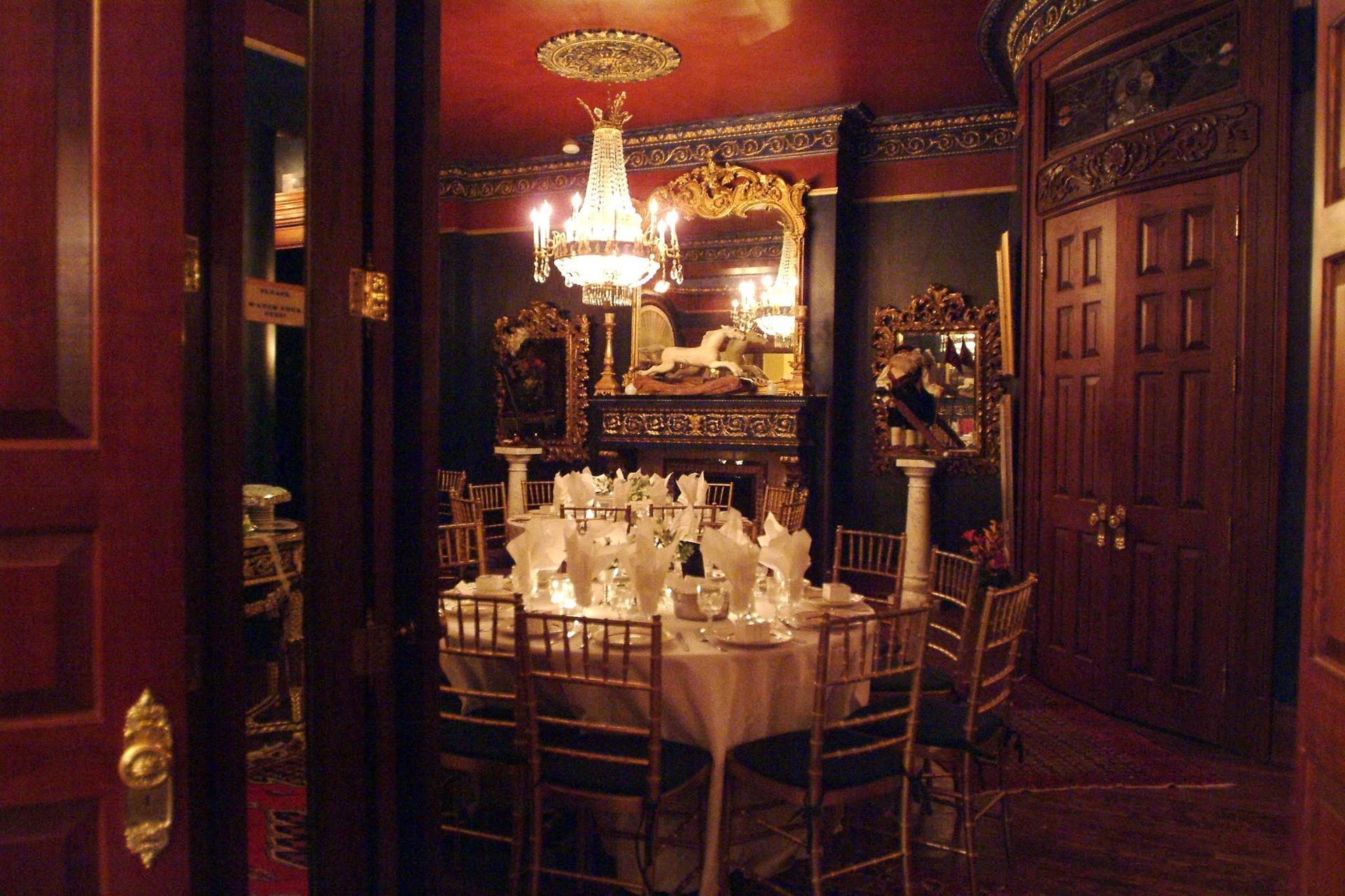 Club Floor Exclusive