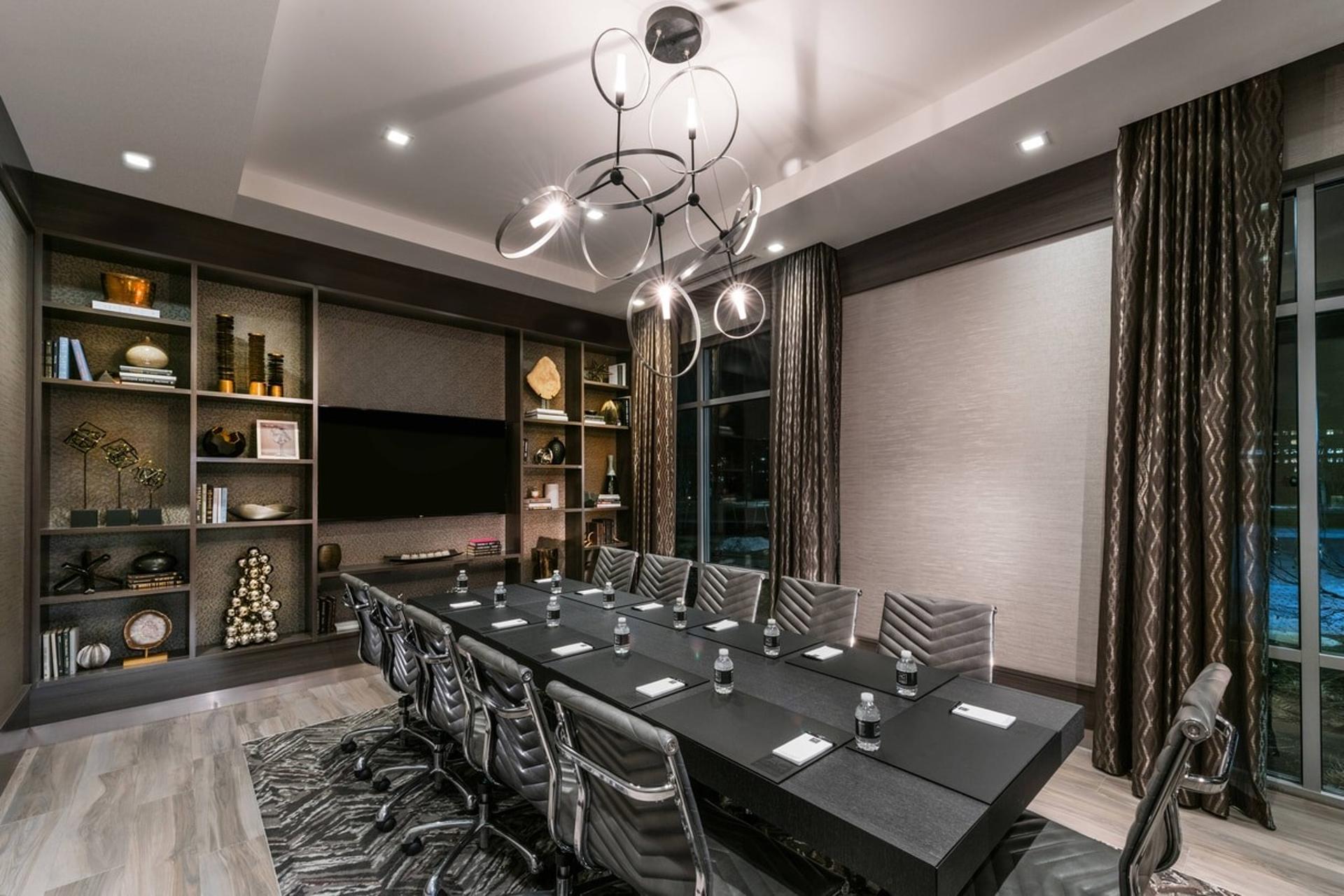 Discovery Boardroom