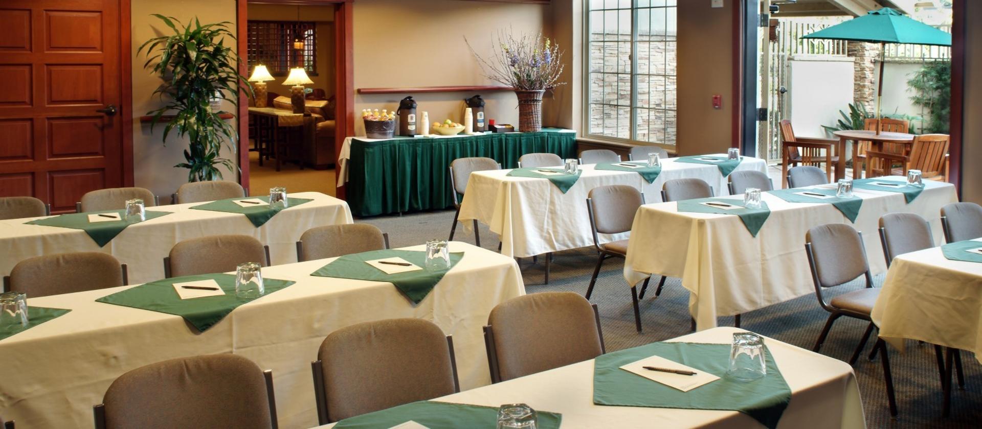 Evergreen Room 