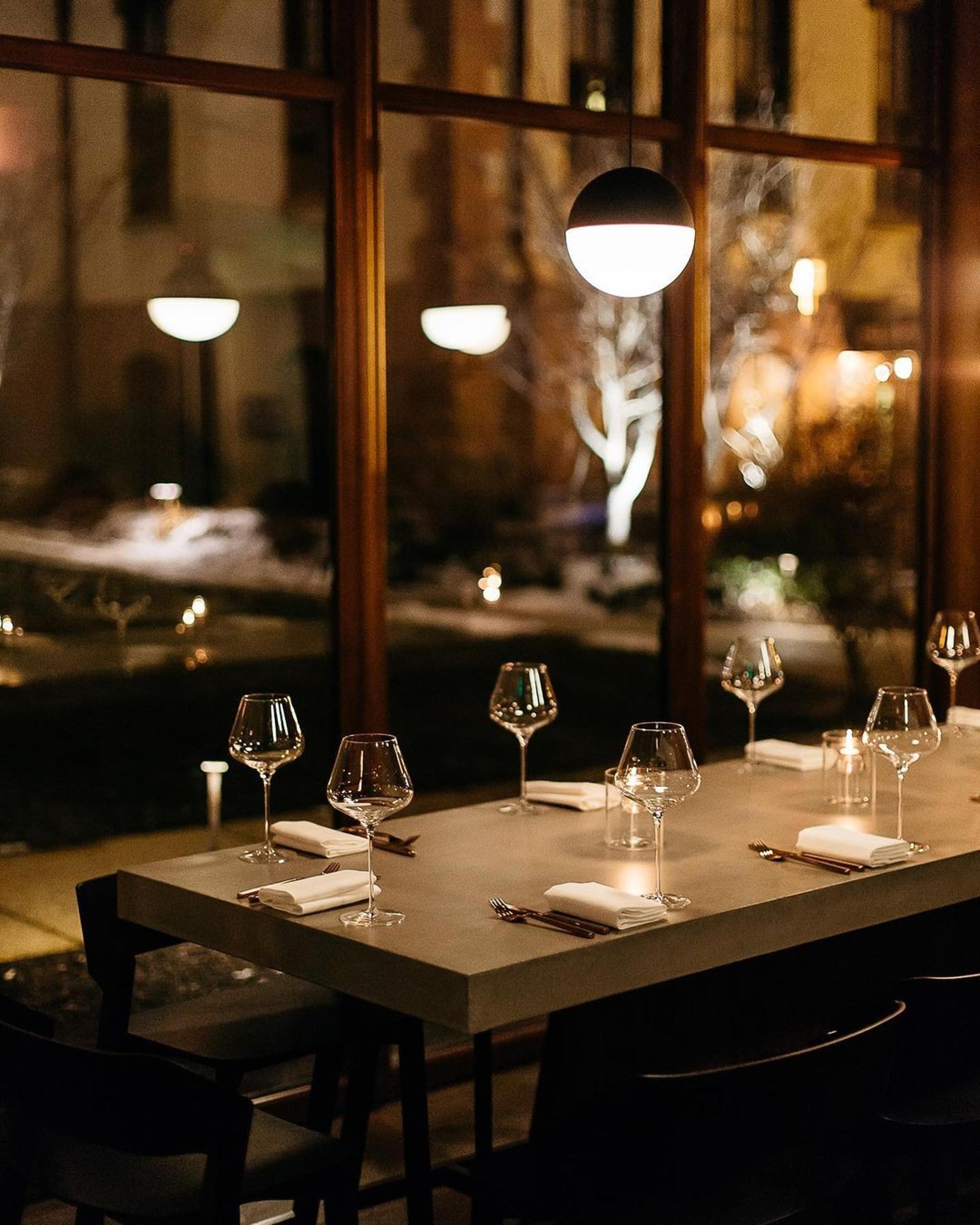 Full Restaurant Buyout
