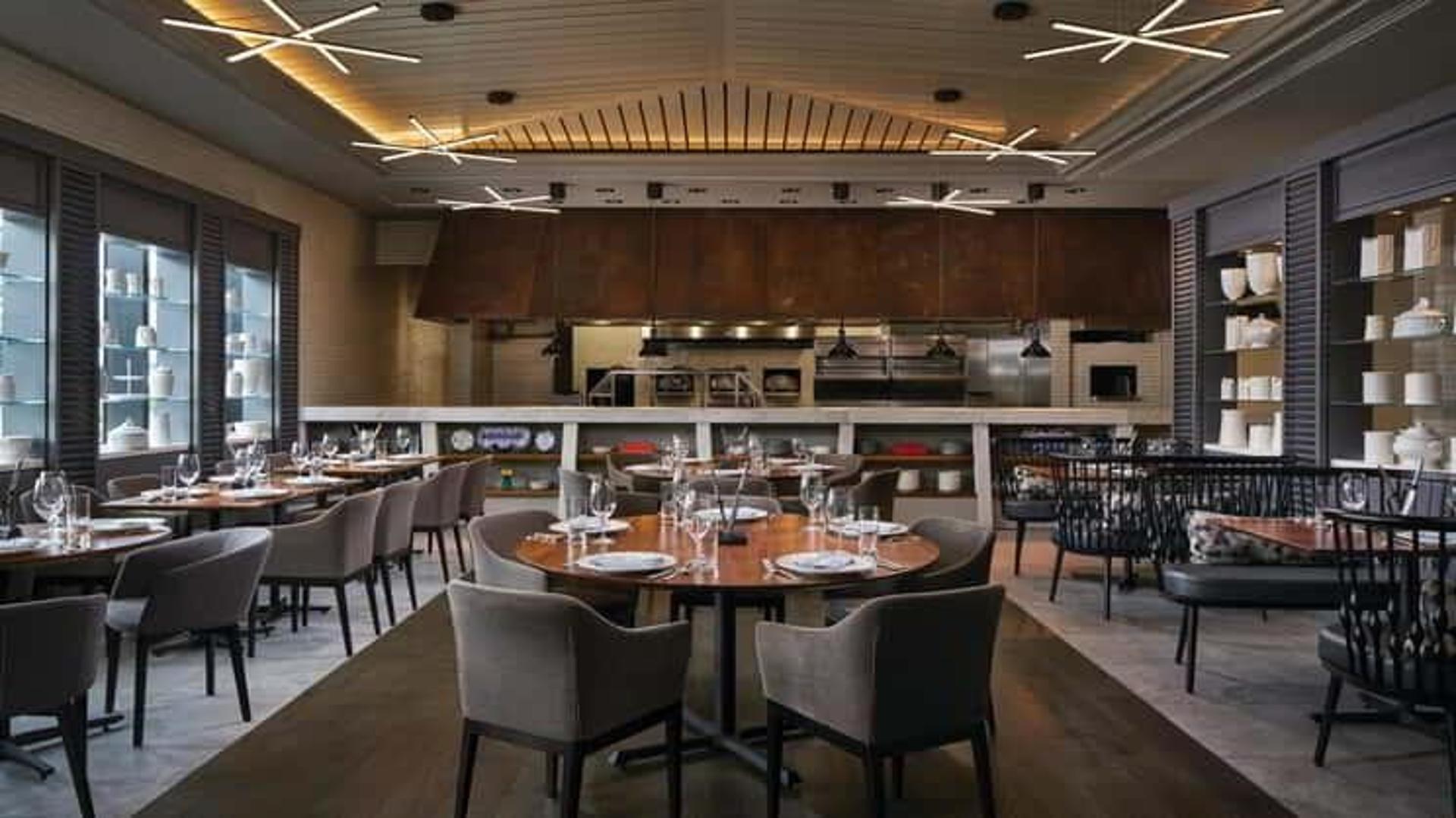 Eat-In Kitchen