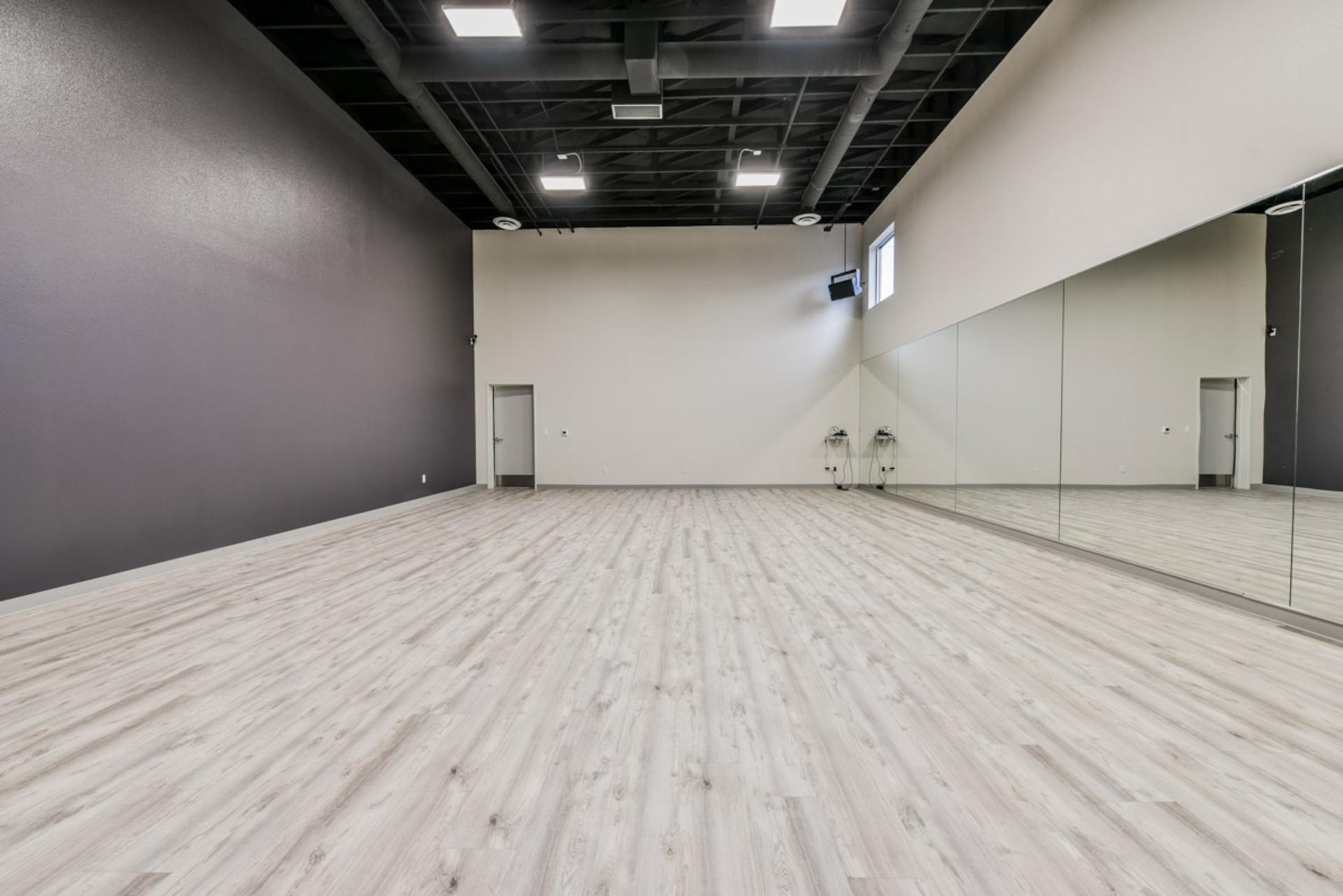Large Studio / Studio 1