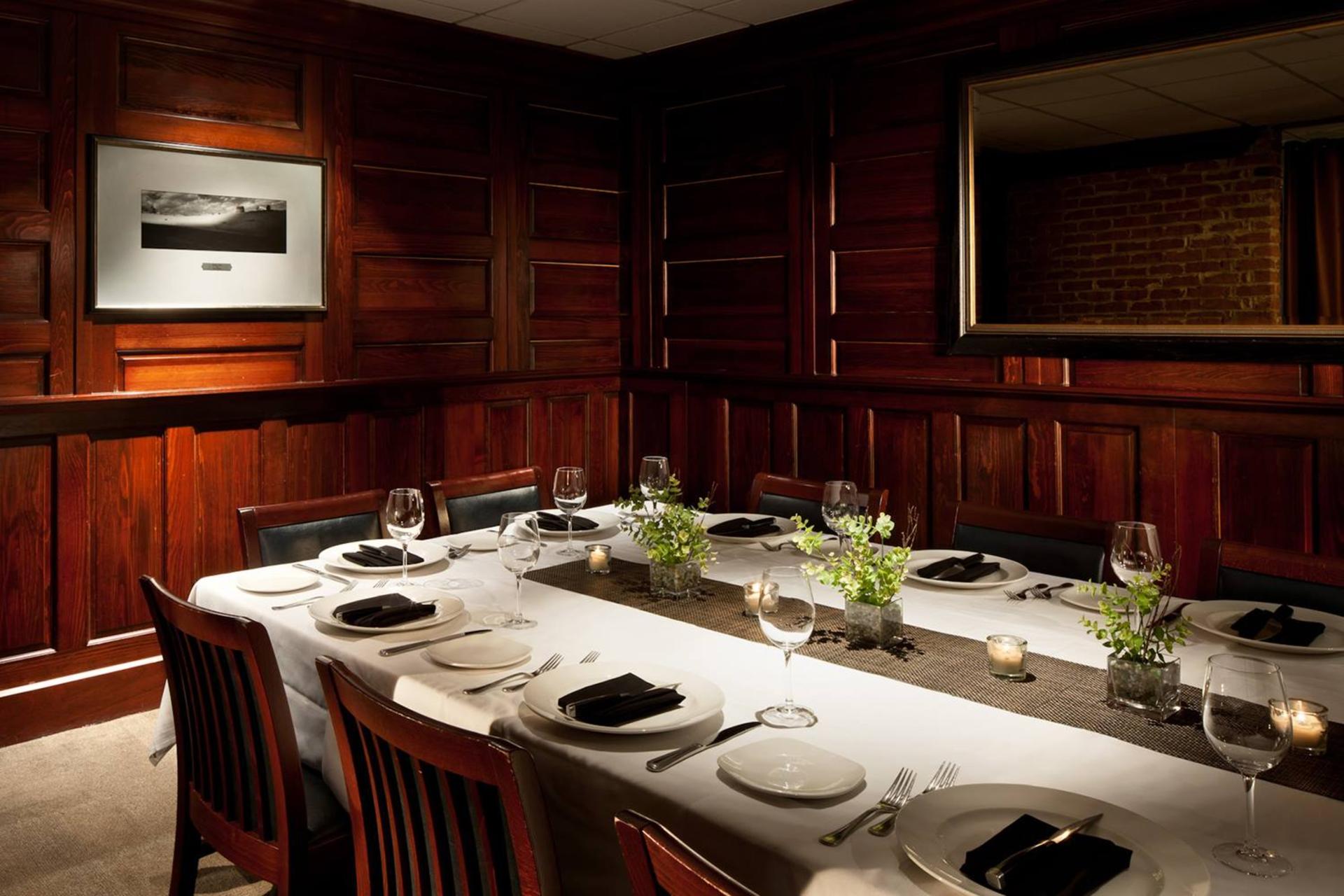 Bicentennial Room 