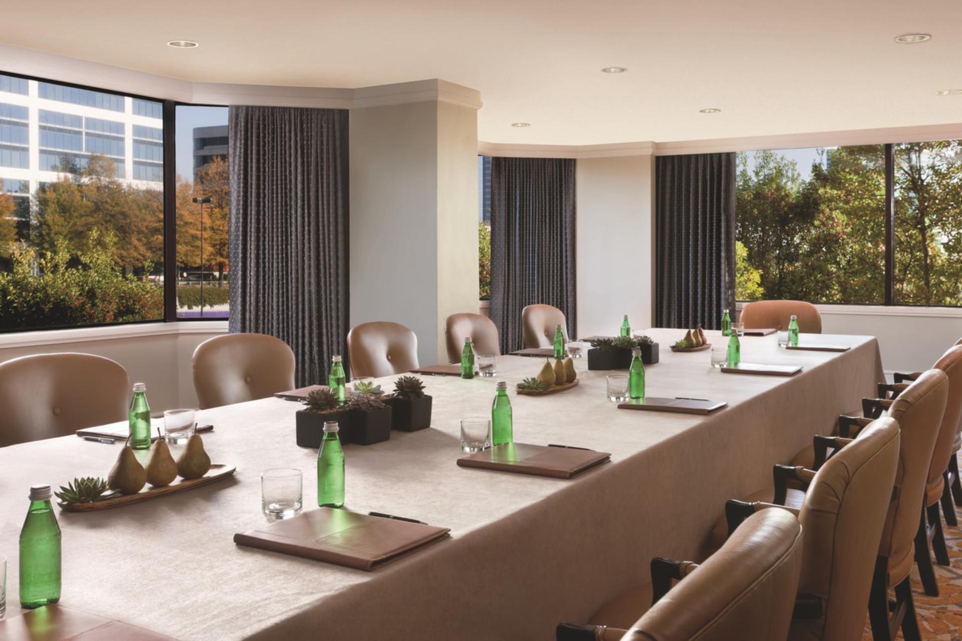 Envoy Room