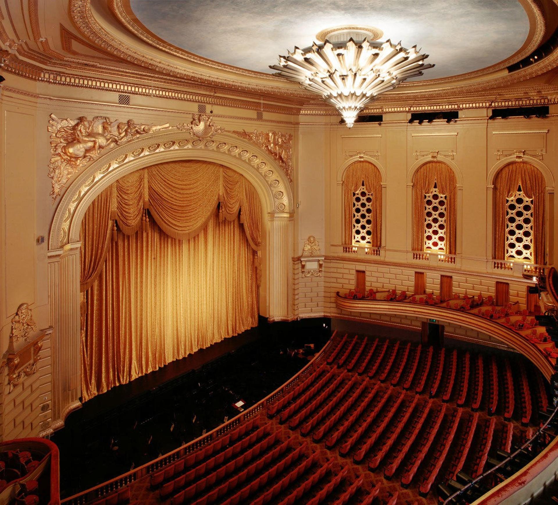 War Memorial Opera House