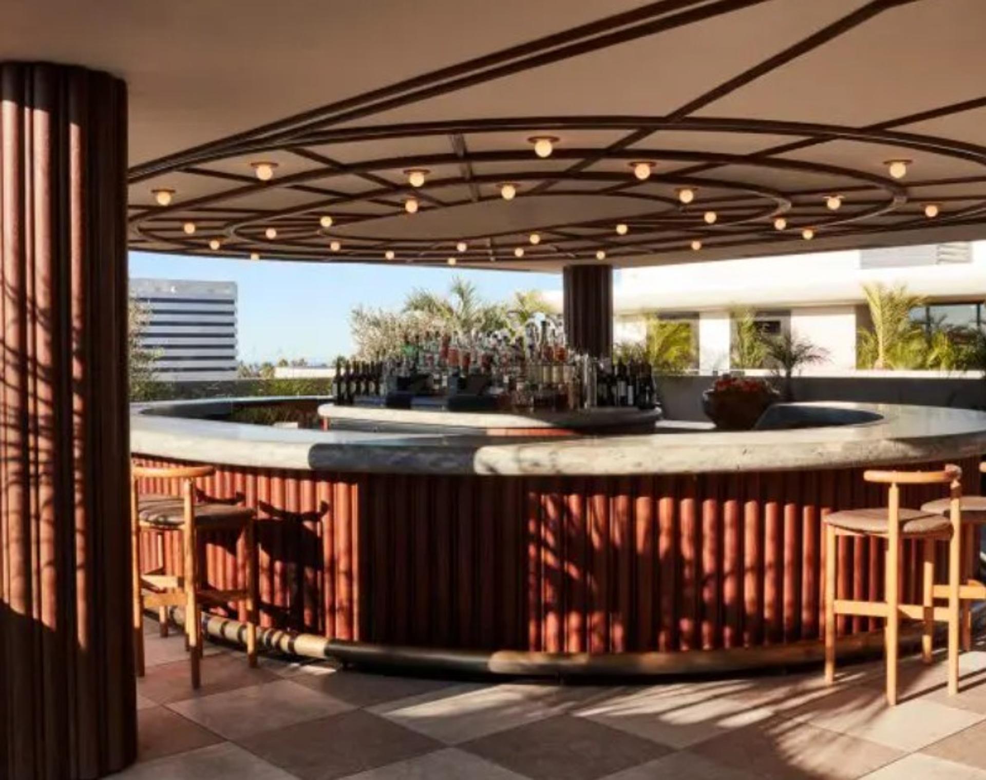 Calabra Full Rooftop 