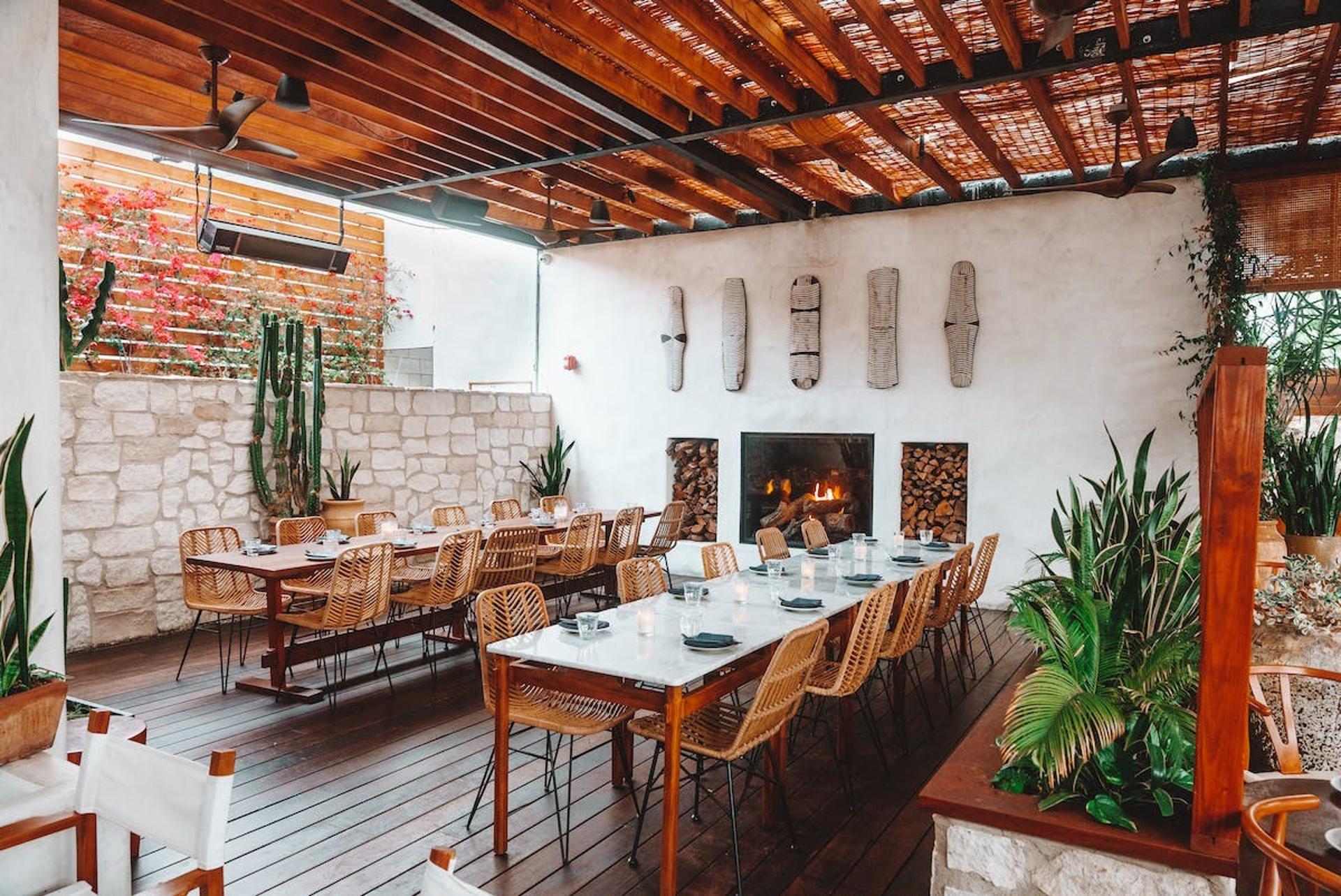 Cactus Garden Room