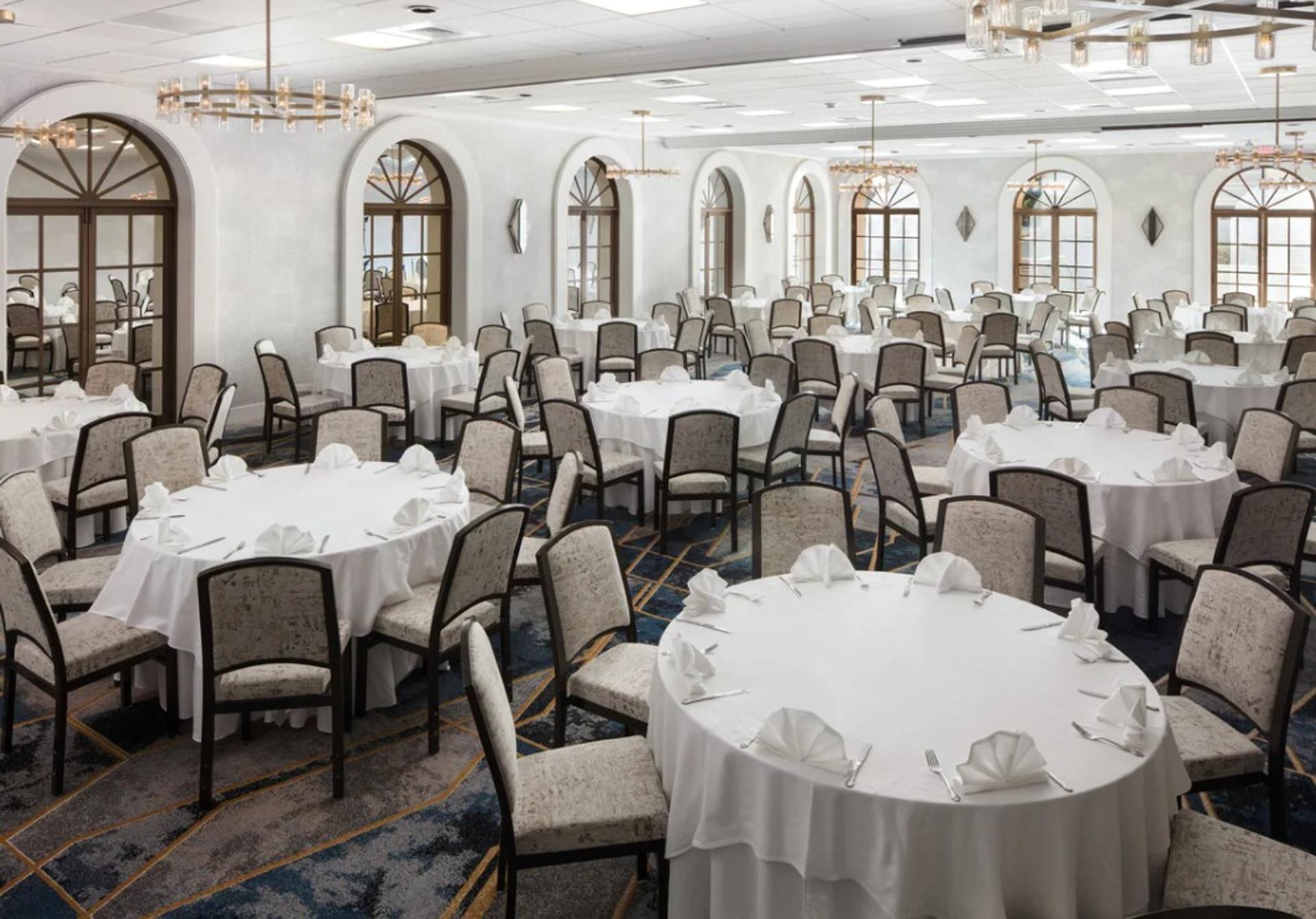 Justines Ballroom