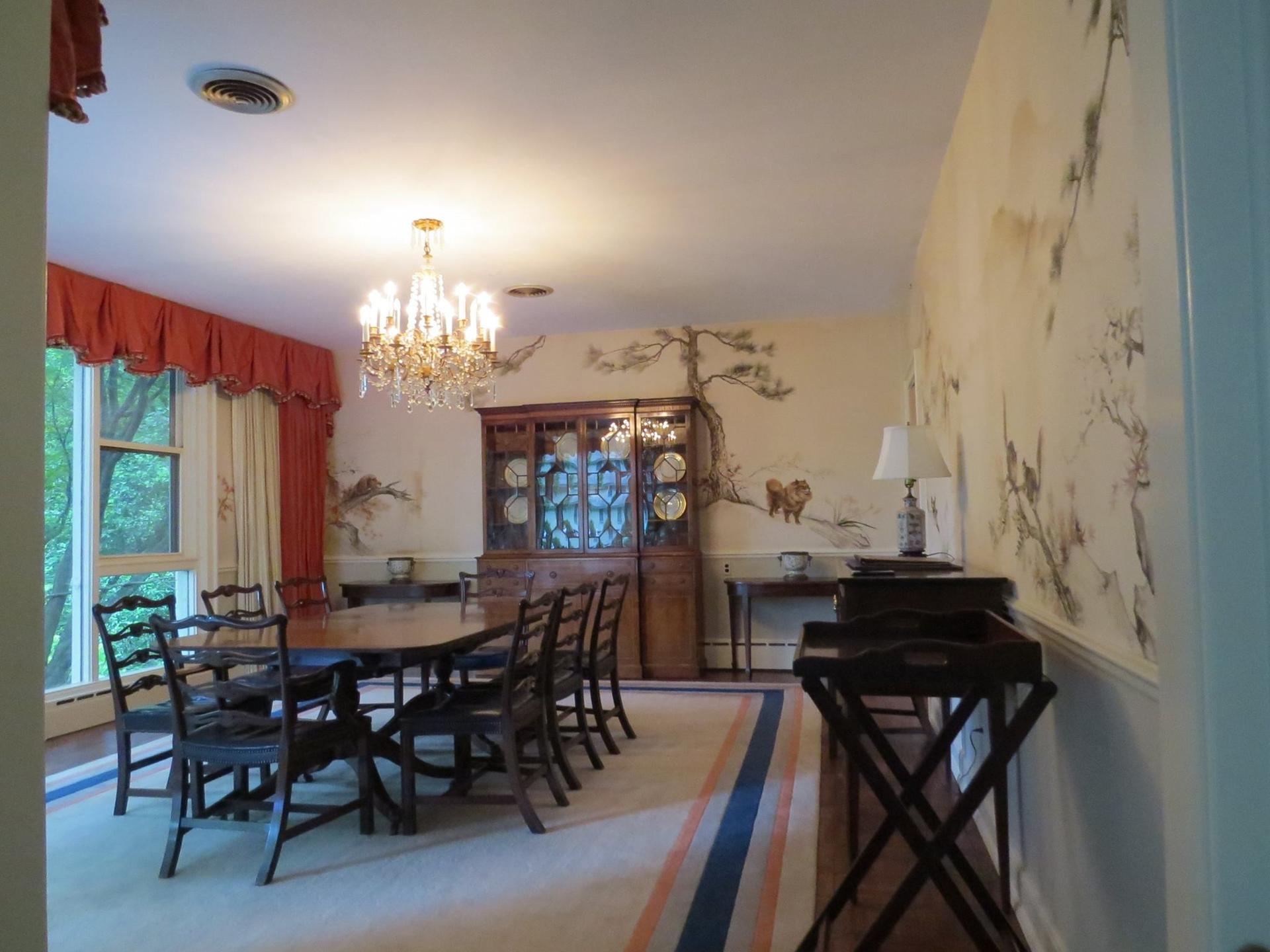 Rhodes-Robinson Room (5th floor)