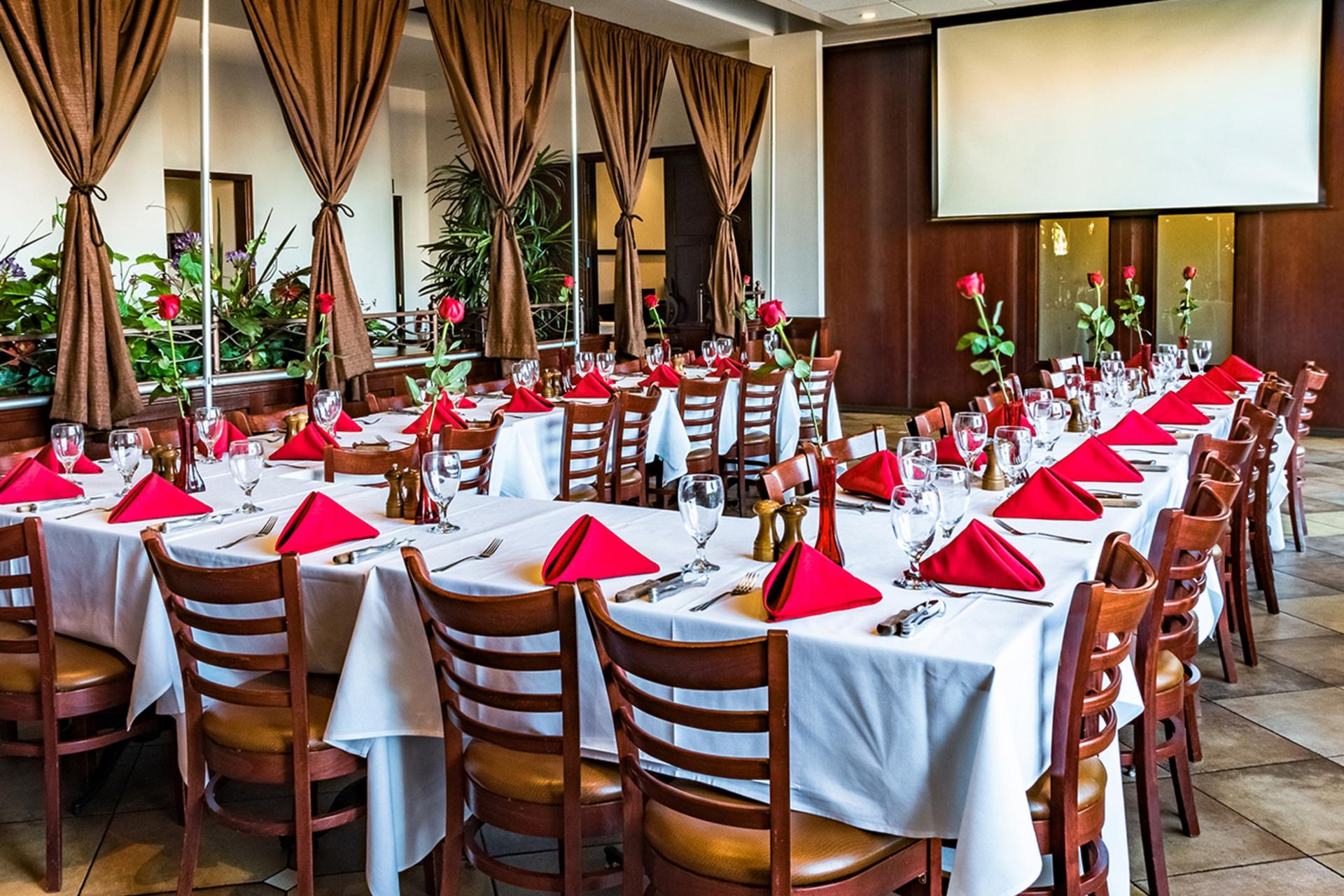 The Best Restaurants for Group Dining in Las Vegas (1)