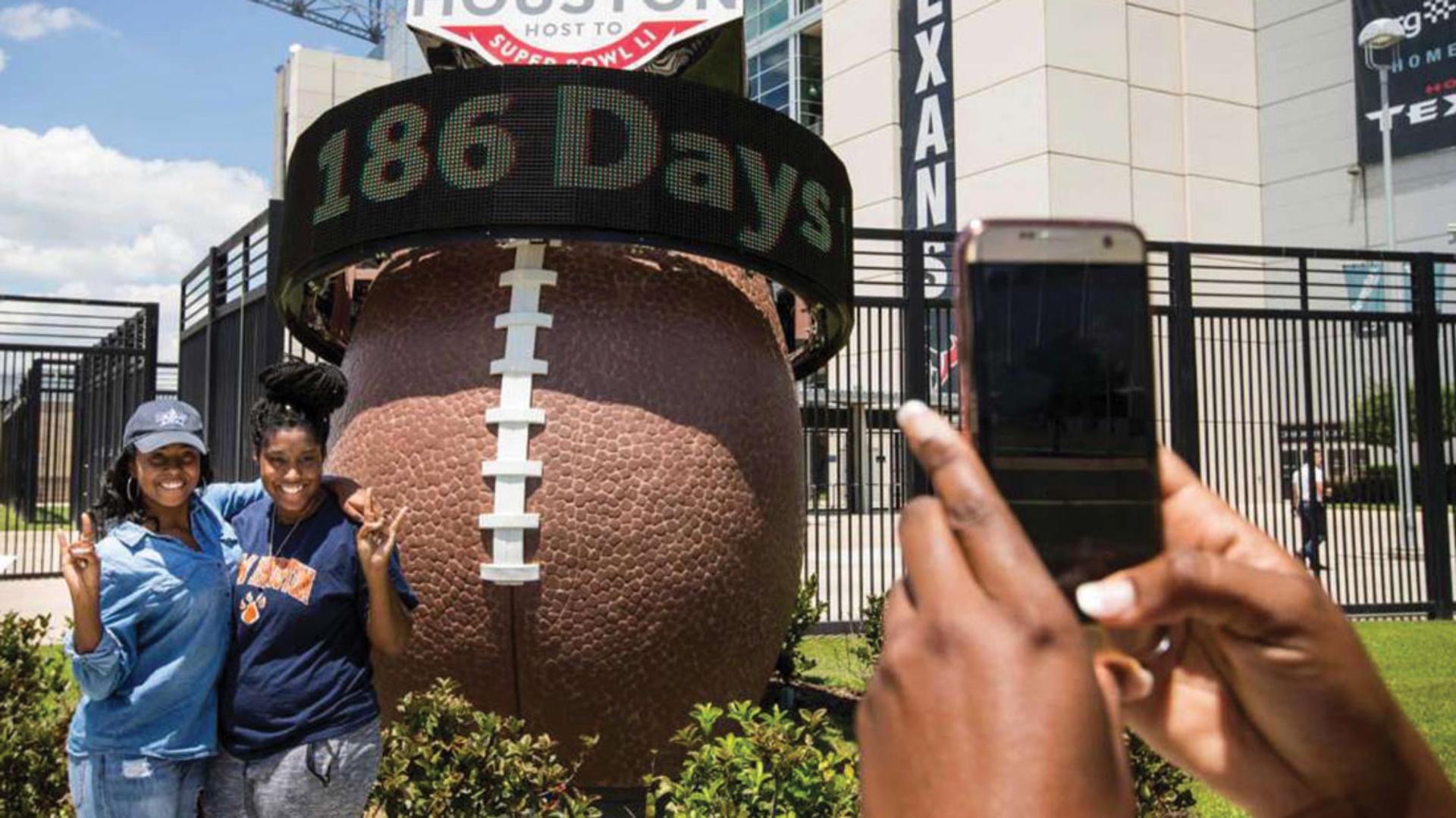 Super Bowl LI Countdown Clocks