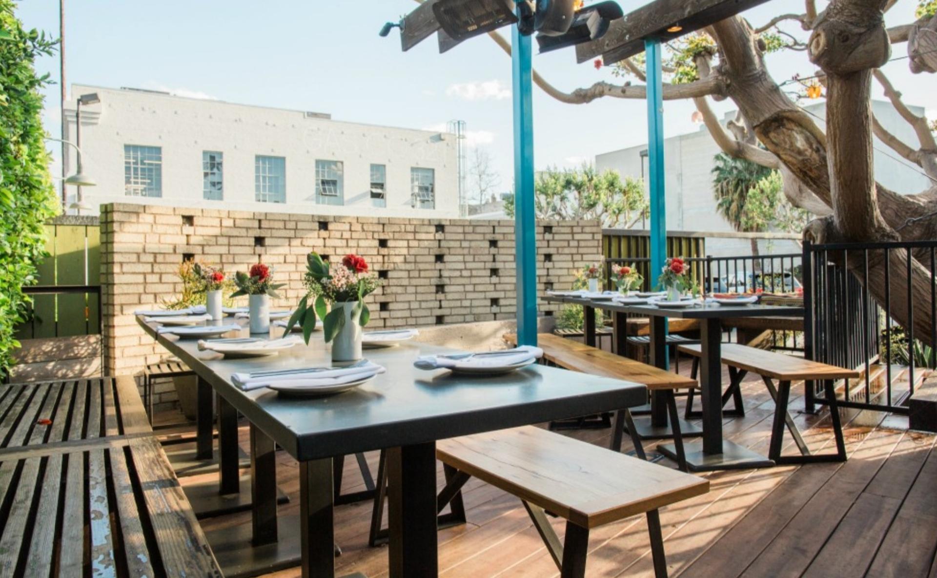 Upper Deck Beer Garden 