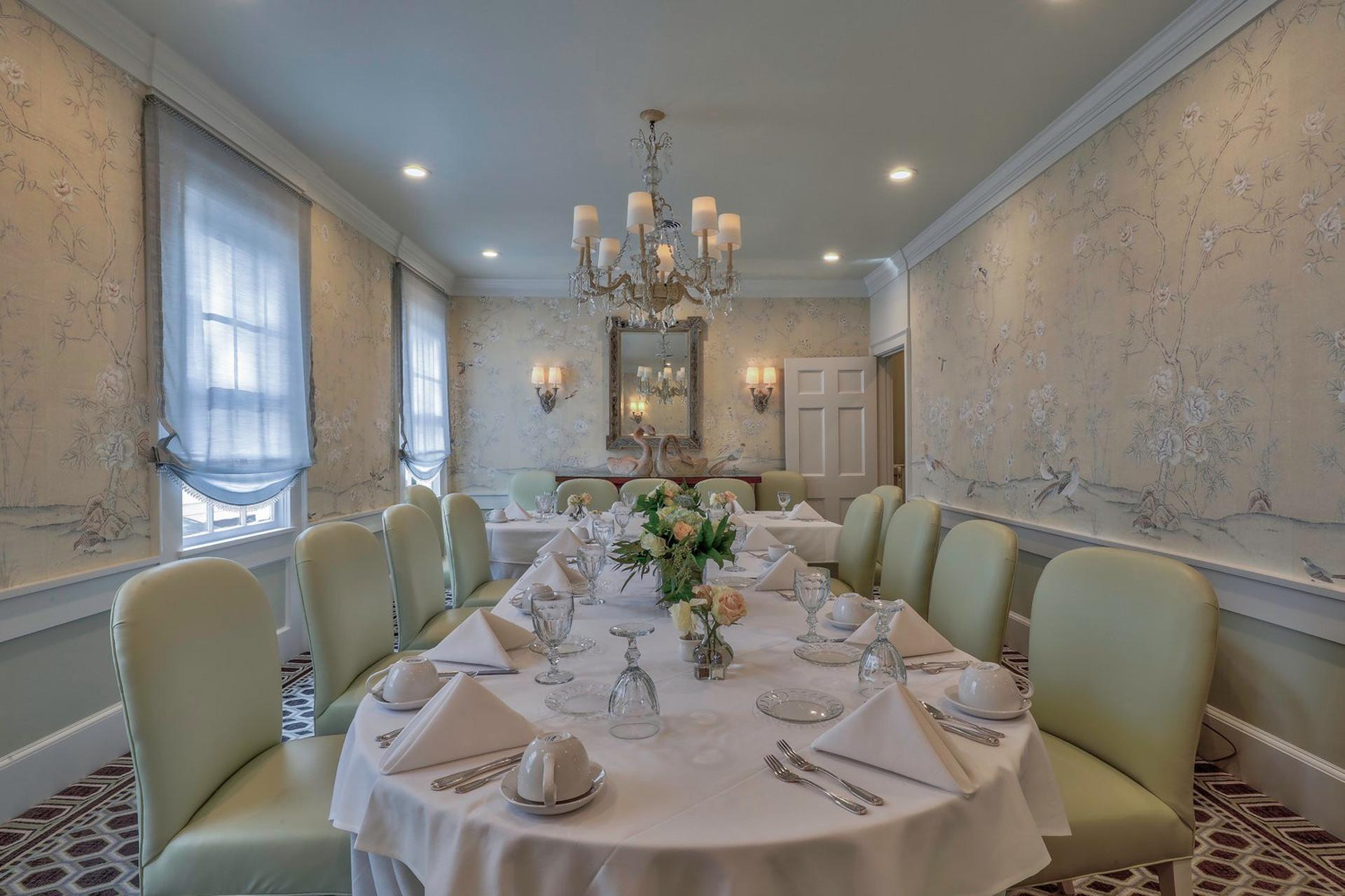 Swan Room