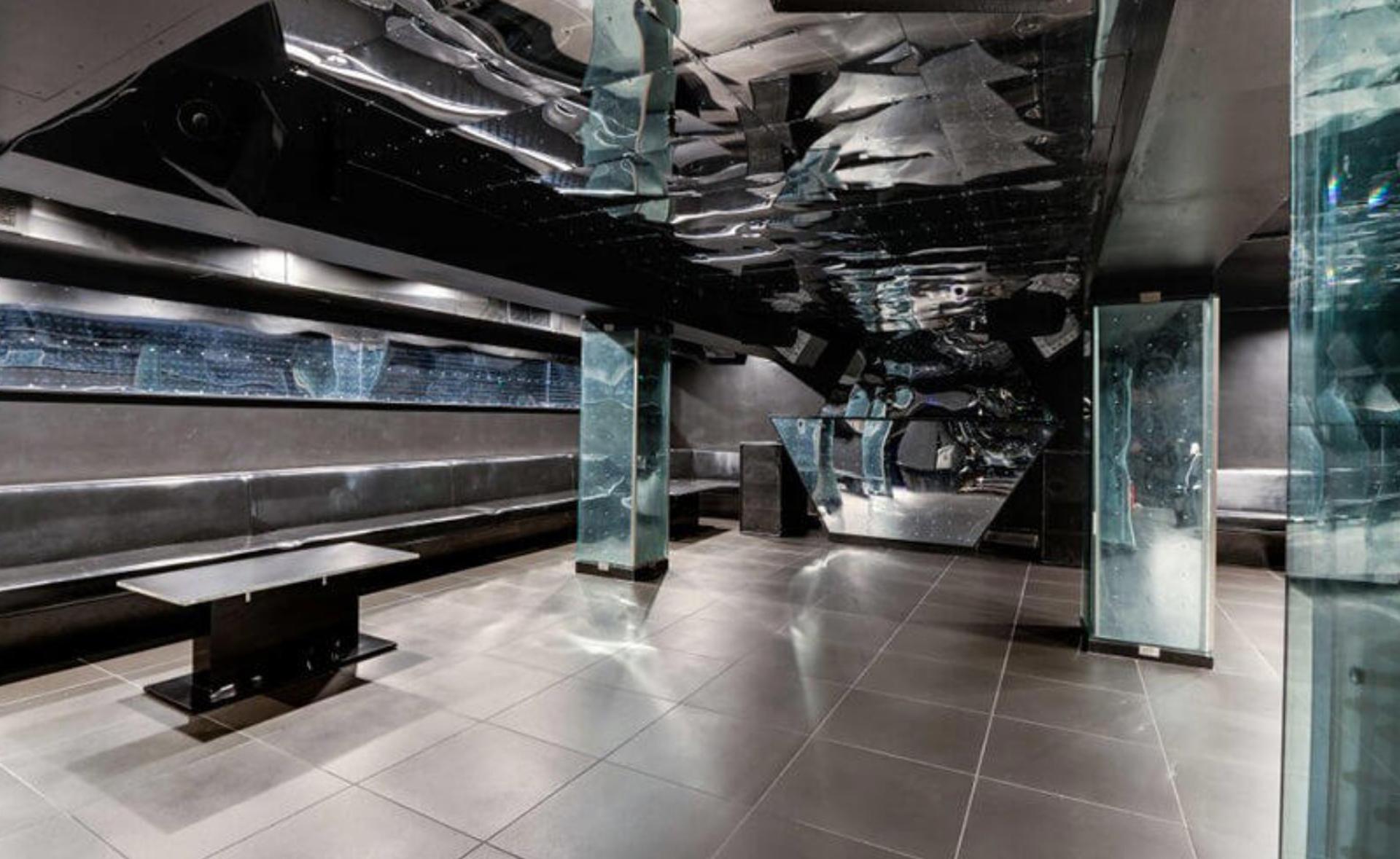 Infinity Room