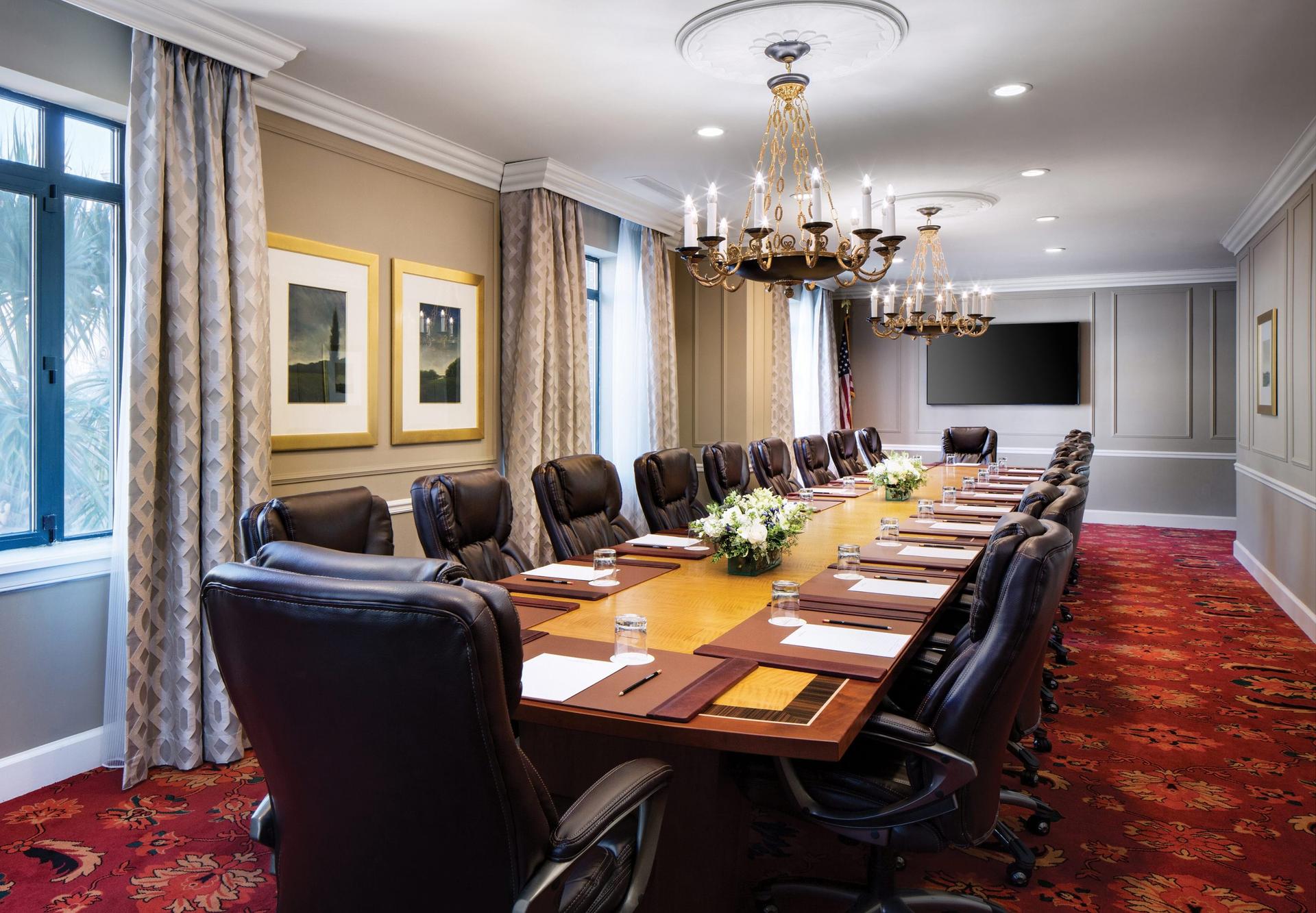Belmond Boardroom