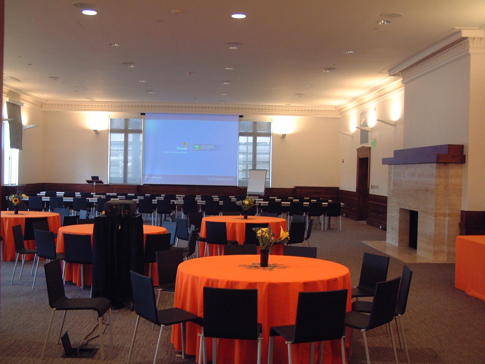Erteszek Family Foundation Muses Room