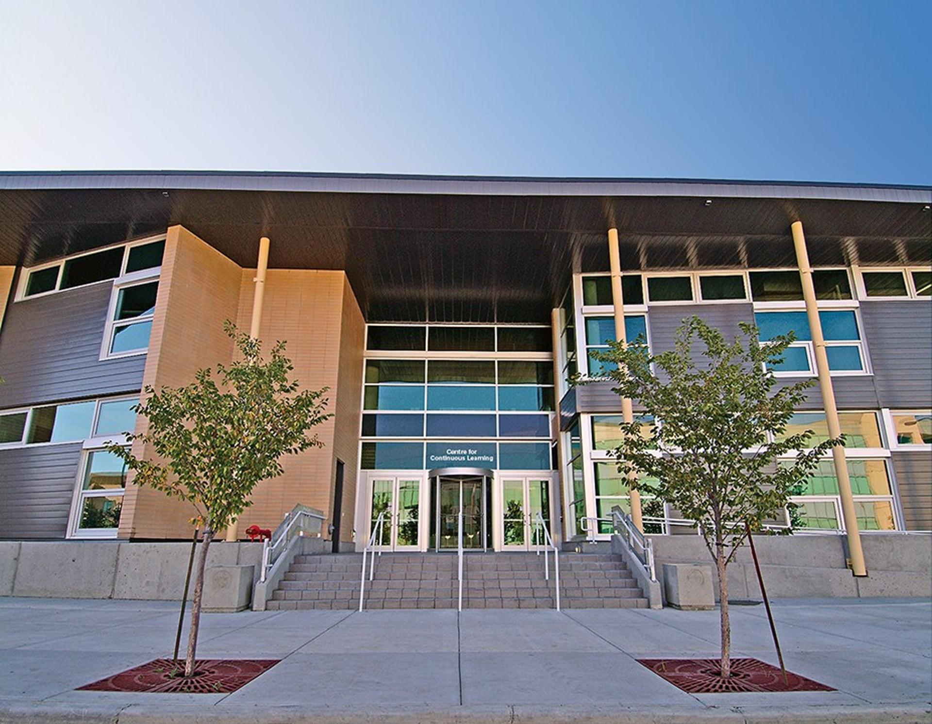 Ross Glen Hall
