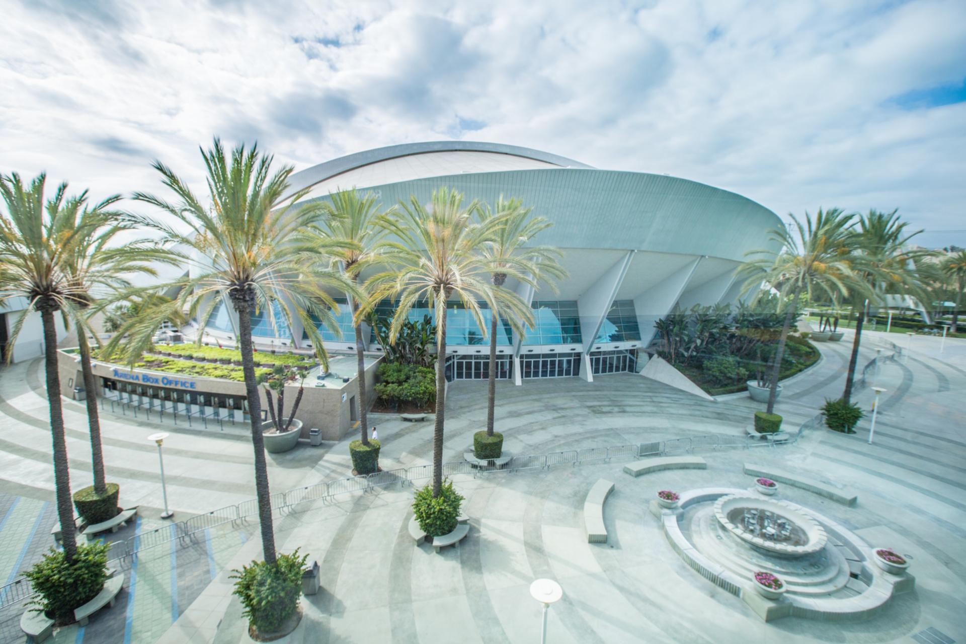 Arena Plaza
