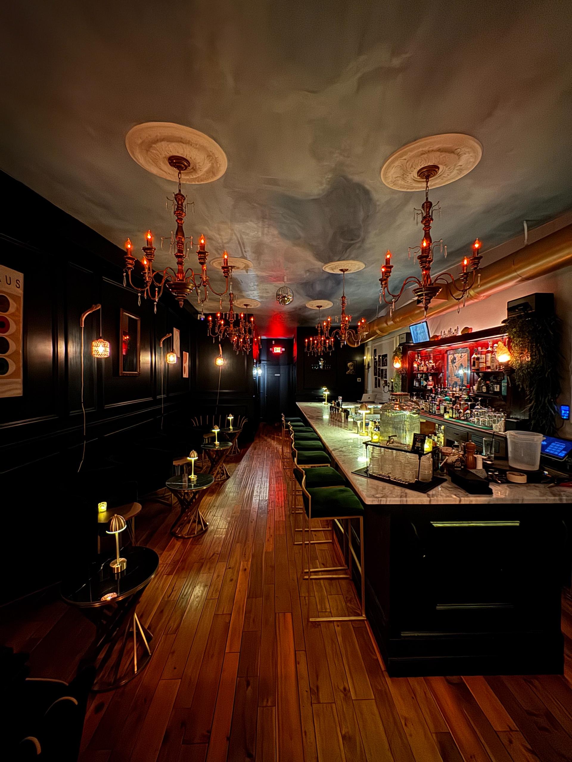 The Amsterdamian