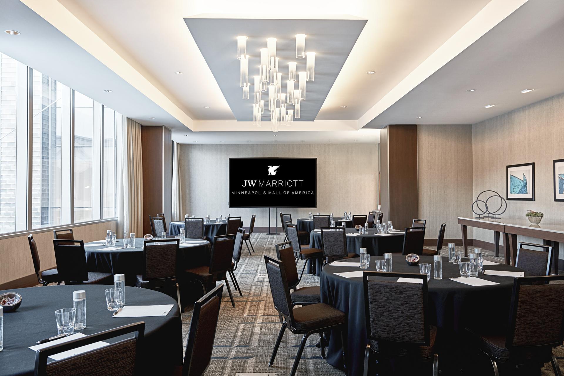 Sapphire Meeting Room