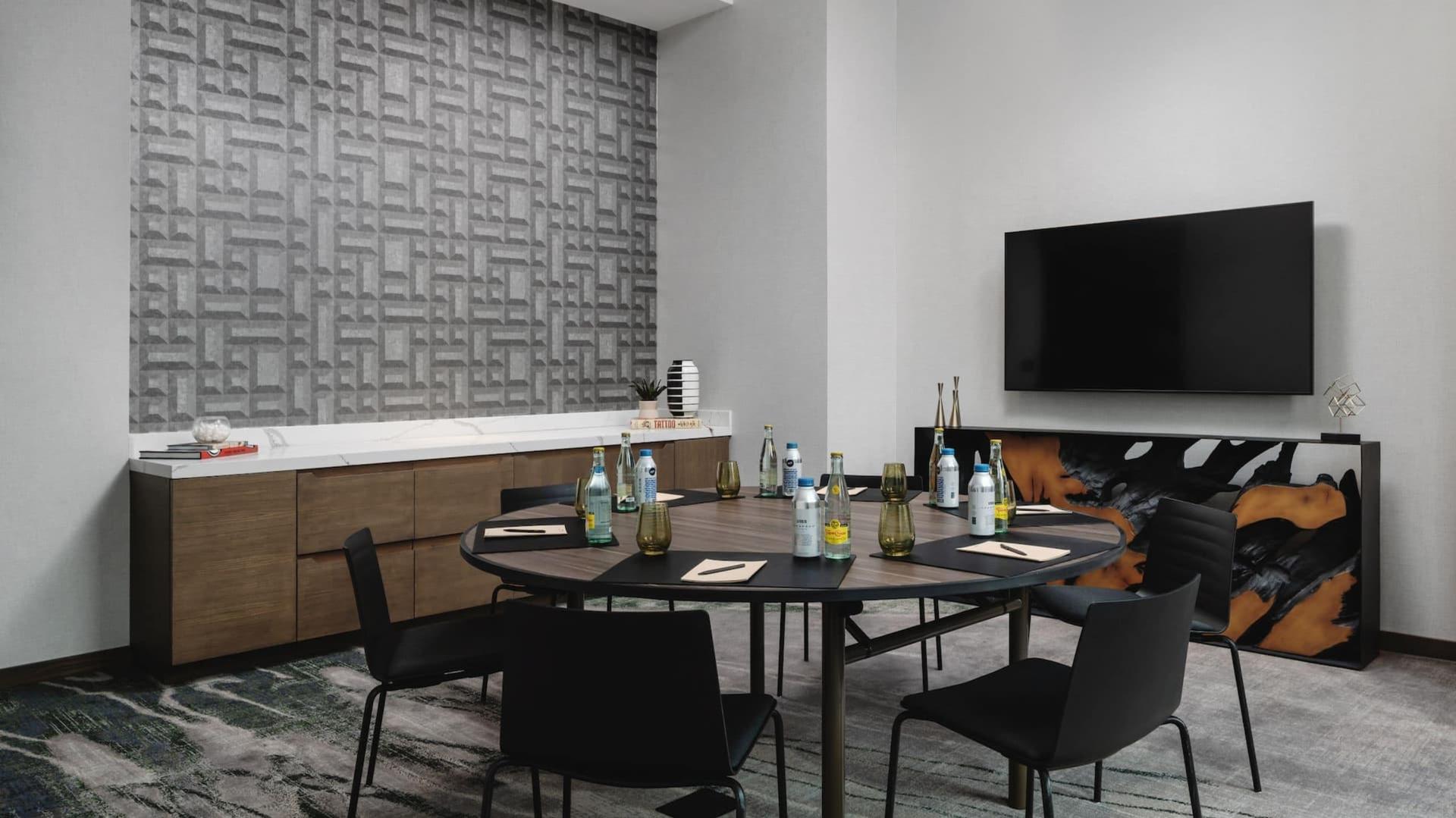 Singer Boardroom 