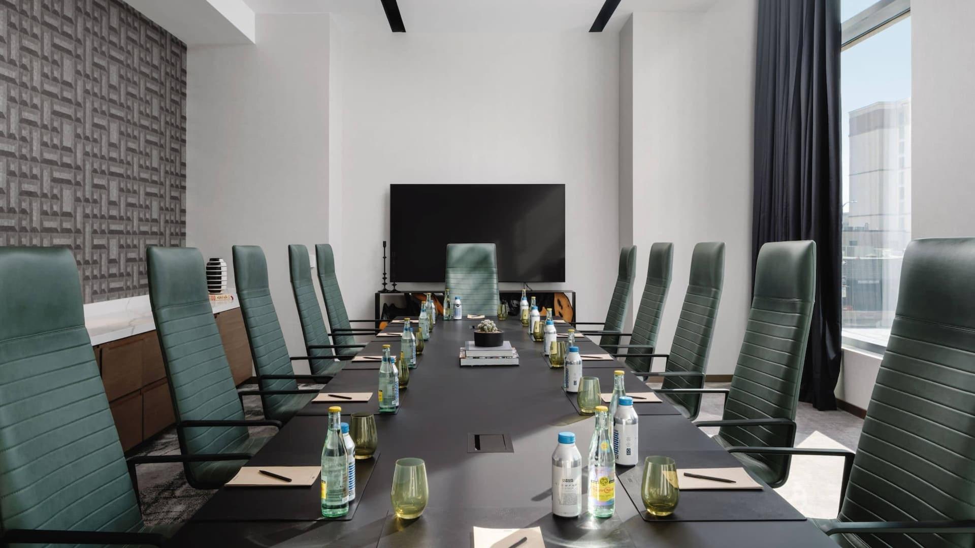 Newton Boardroom 