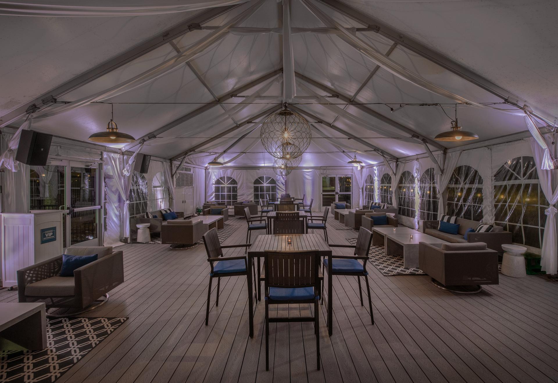 VIP Lounge 