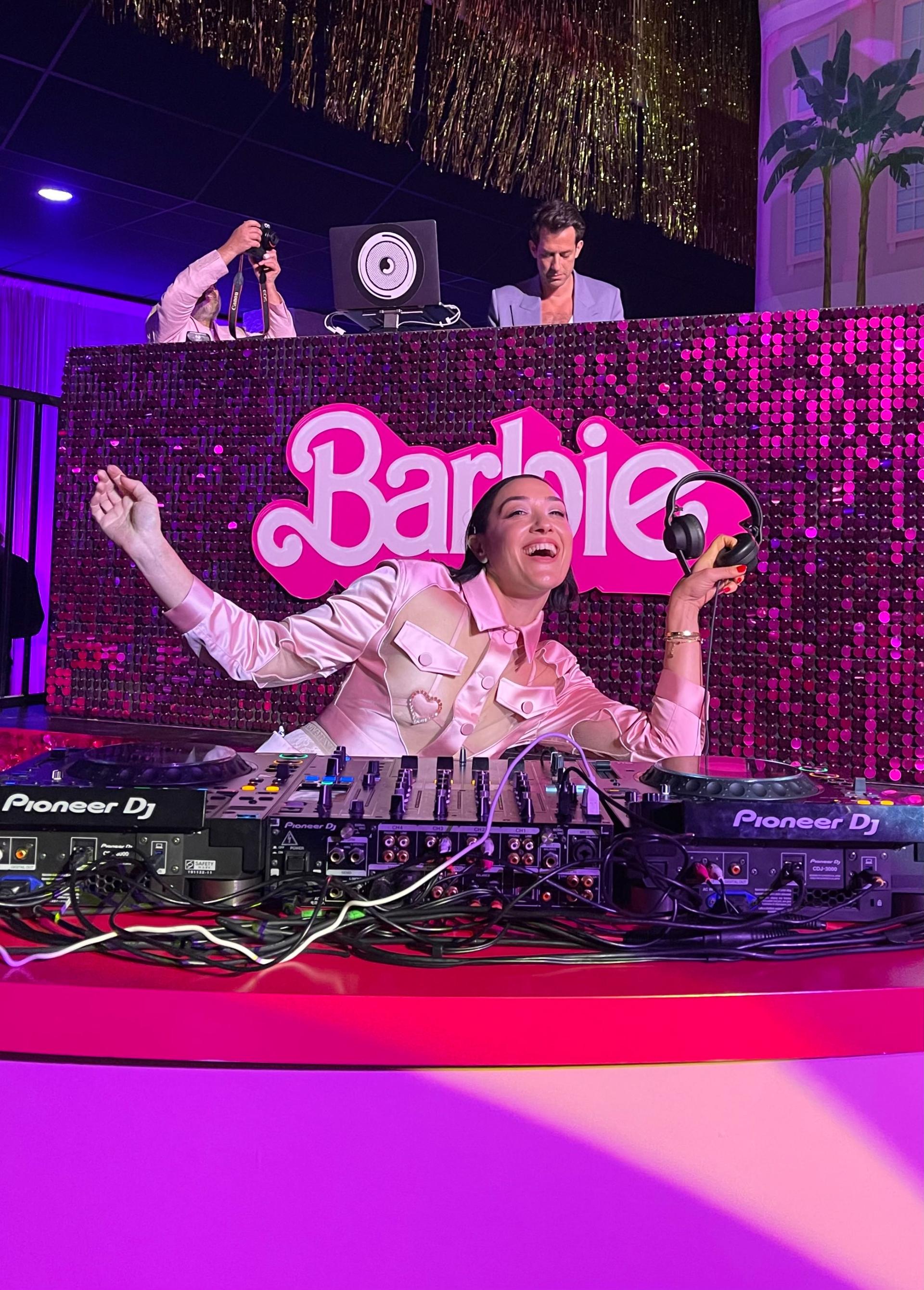 barbie video dj