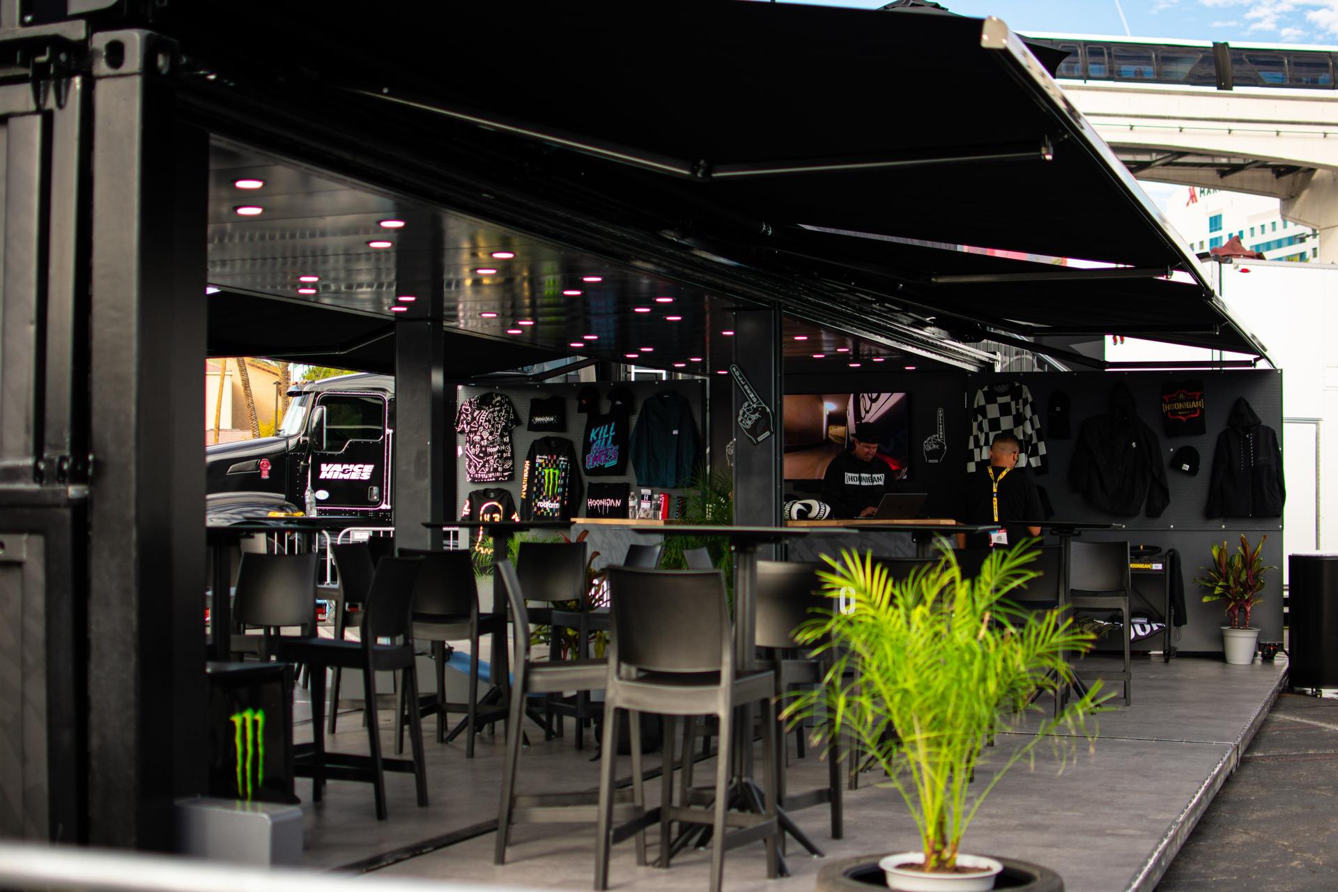 Hoonigan Pop-up Container Terrace