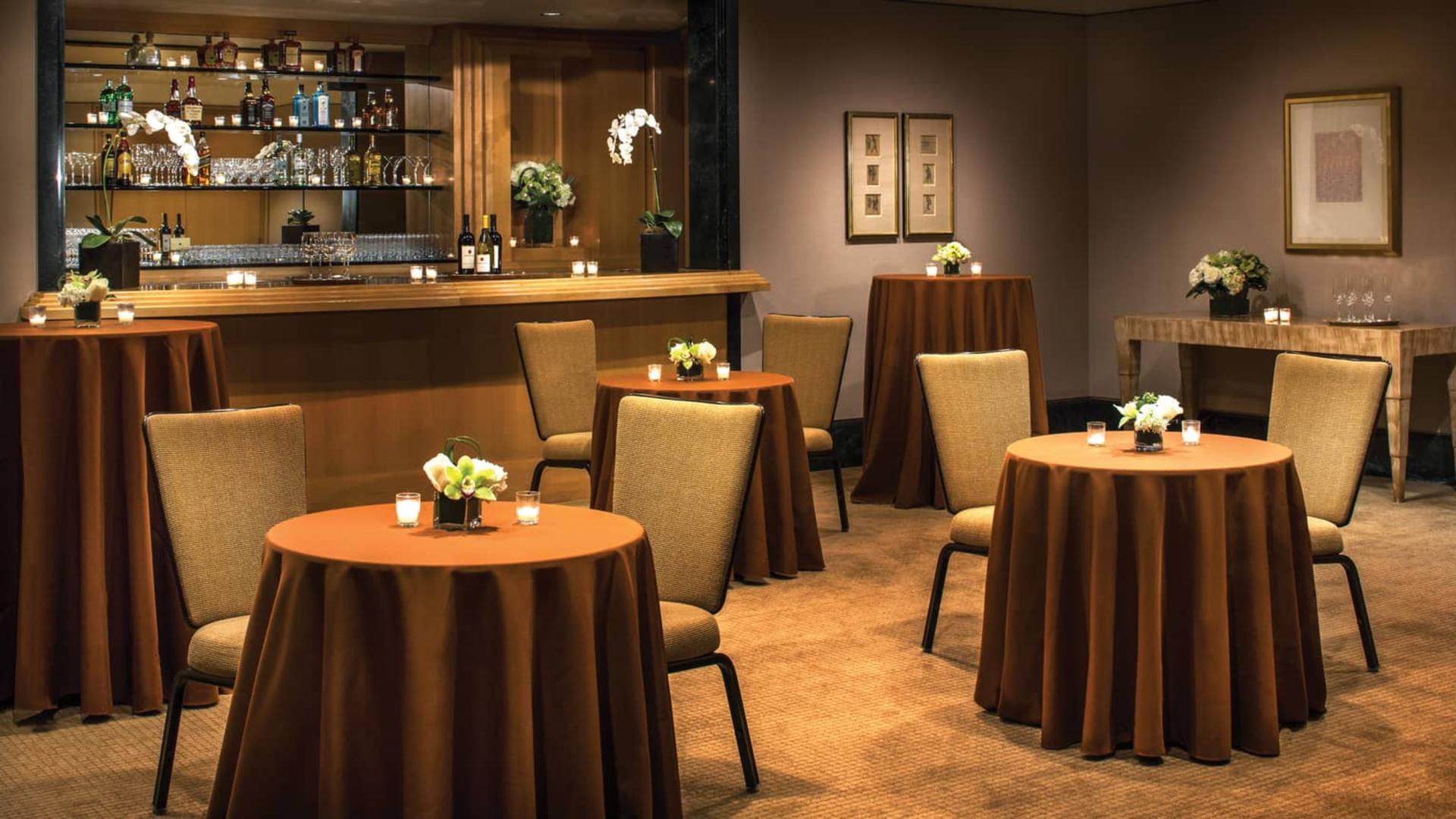 Salon Foyer