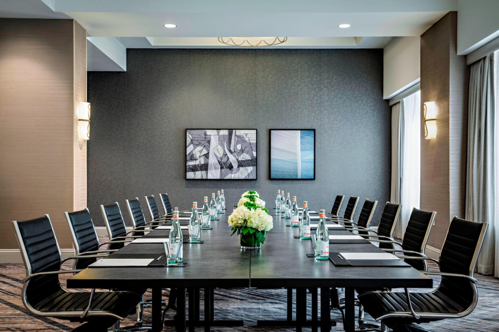 Sam Houston Room	
