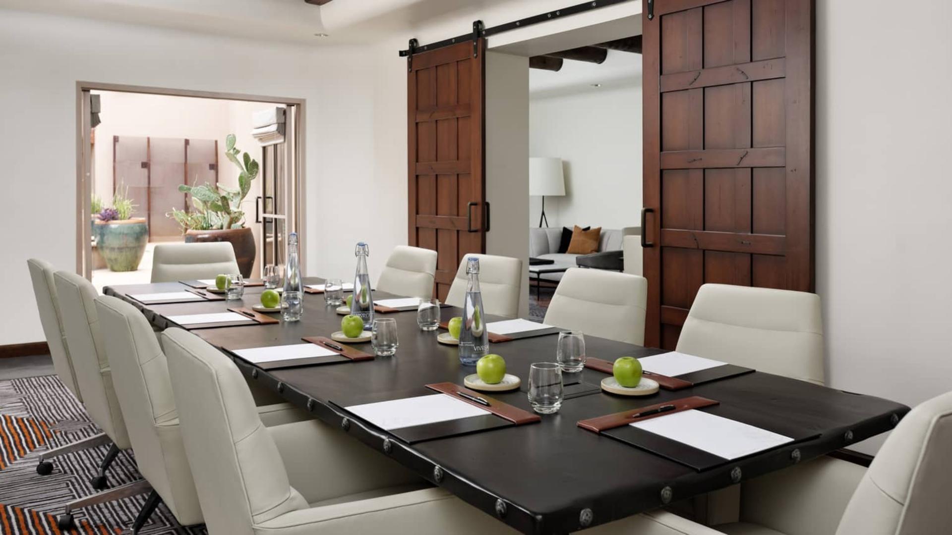 Mesquite Boardroom