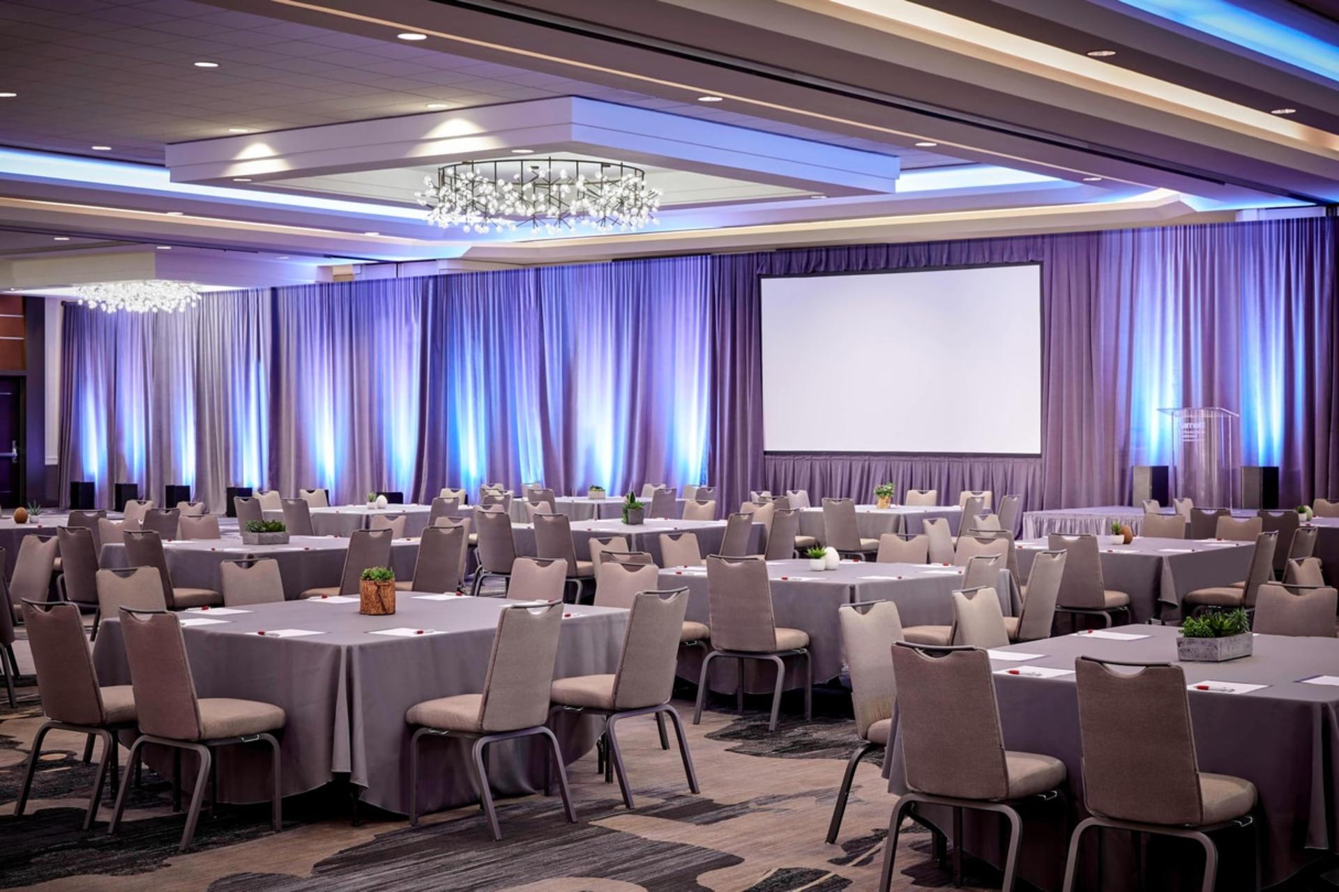 Grand Ballroom Salon J	