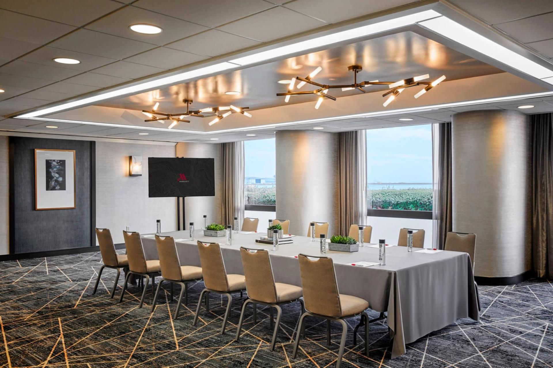 Meeting Suite #8042