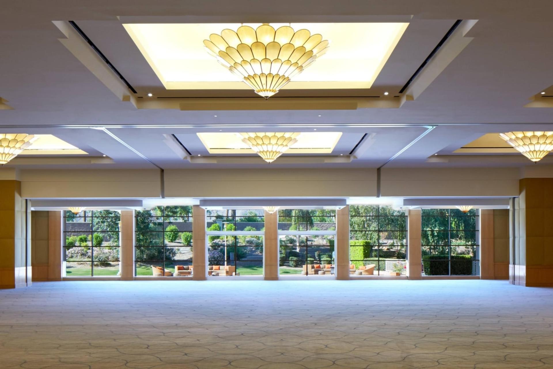 Esmeralda Ballroom pre-function (South)	